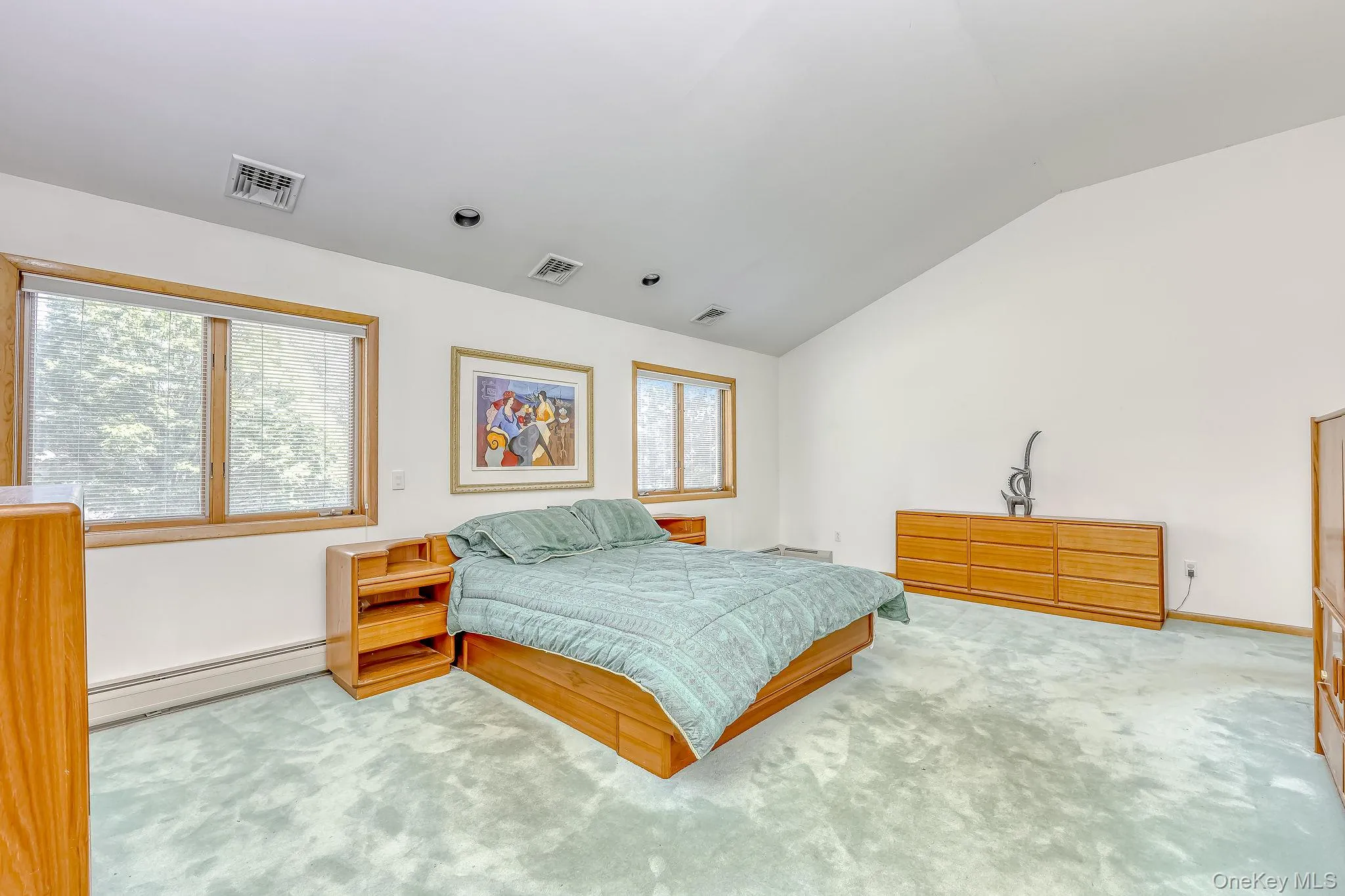 5 Zeck Court, Ramapo, NY, 5 Bedrooms Bedrooms, 10 Rooms Rooms,3 BathroomsBathrooms,Residential,For Rent,Zeck,0,1021410 5 Zeck Court, Ramapo, NY, 5 Bedrooms Bedrooms, 10 Rooms Rooms,3 BathroomsBathrooms,Residential,For Rent,Zeck,0,1021410
