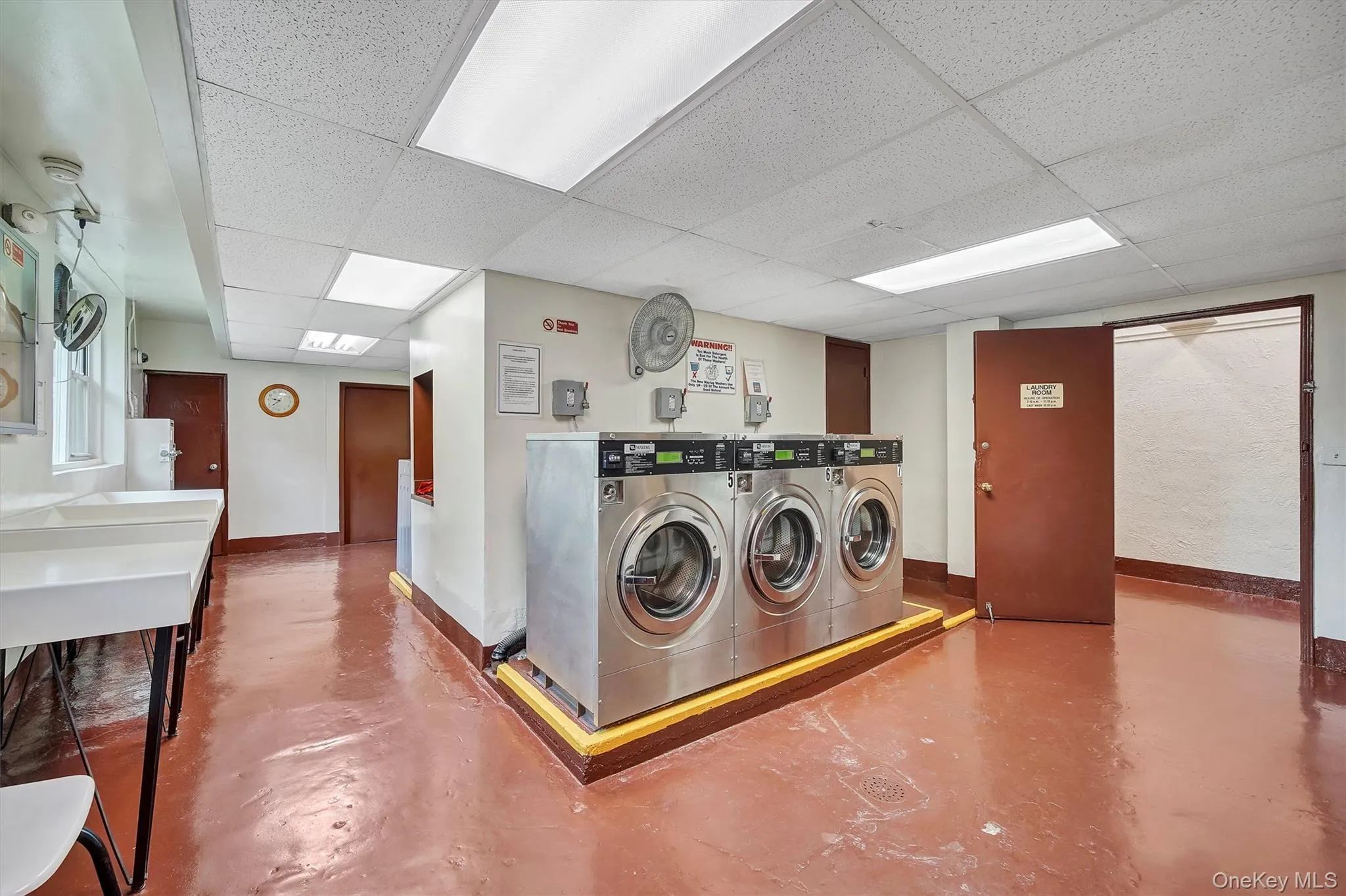 Common Laundry located on basement floor. Common Laundry located on basement floor.