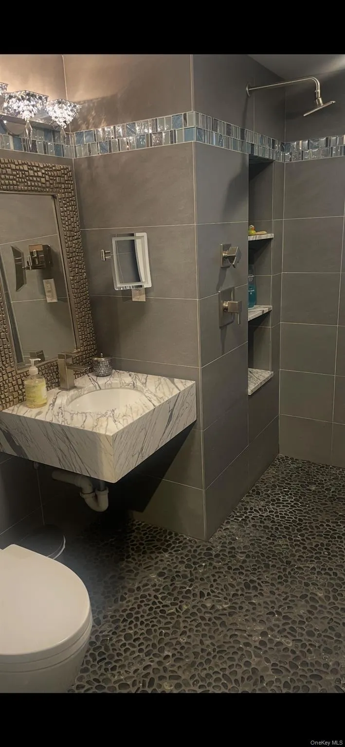 101 Lincoln Boulevard, Long Beach, NY, 1 Bedroom Bedrooms, 2 Rooms Rooms,1 BathroomBathrooms,Residential Lease,For Rent,Lincoln,0,1021413 101 Lincoln Boulevard, Long Beach, NY, 1 Bedroom Bedrooms, 2 Rooms Rooms,1 BathroomBathrooms,Residential Lease,For Rent,Lincoln,0,1021413