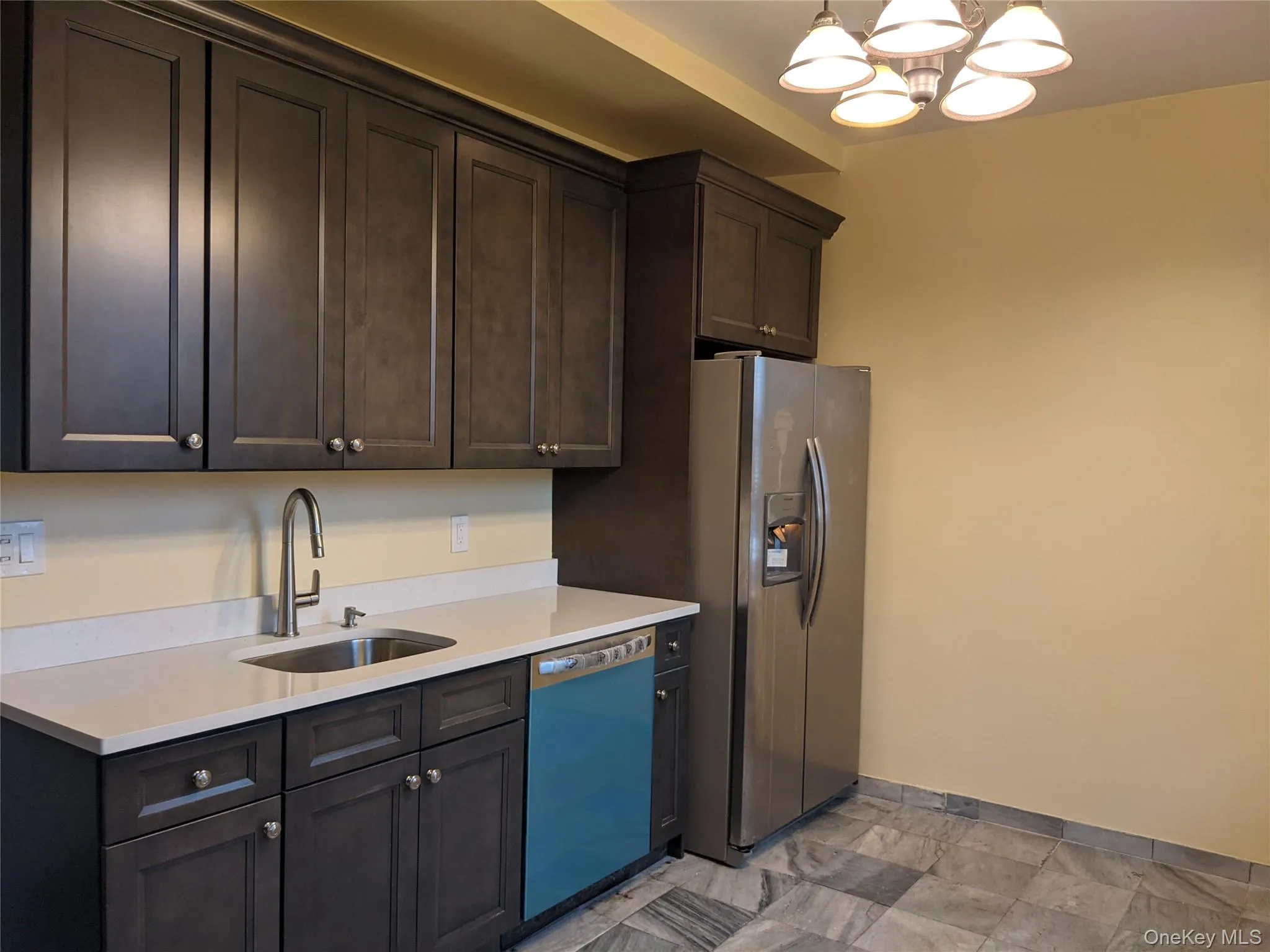 26 Coligni Avenue, New Rochelle, NY, 3 Bedrooms Bedrooms, 6 Rooms Rooms,1 BathroomBathrooms,Residential Lease,For Rent,Coligni,0,1021415 26 Coligni Avenue, New Rochelle, NY, 3 Bedrooms Bedrooms, 6 Rooms Rooms,1 BathroomBathrooms,Residential Lease,For Rent,Coligni,0,1021415