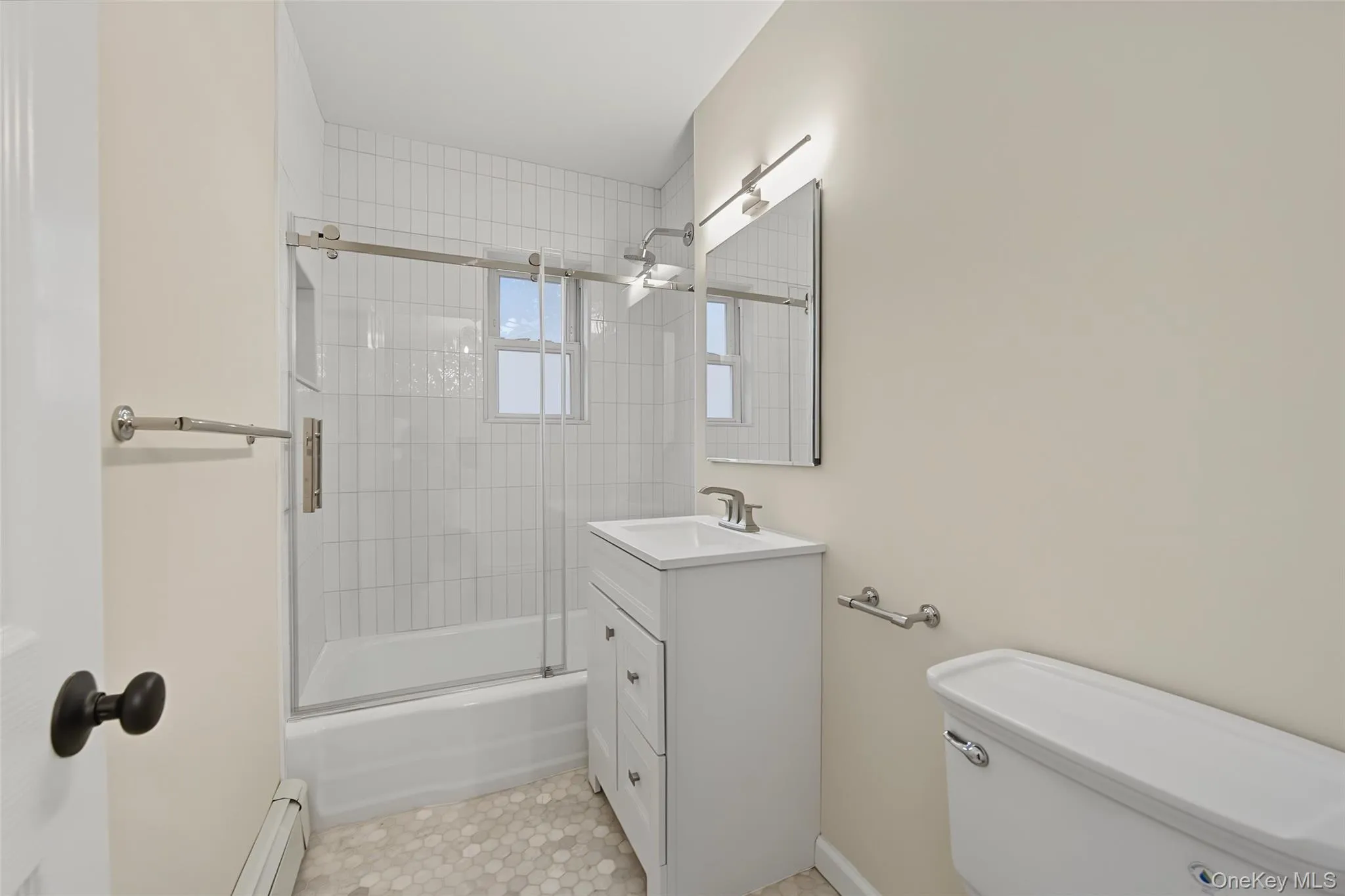665 Pelham Road, New Rochelle, NY, 1 Bedroom Bedrooms, 4 Rooms Rooms,1 BathroomBathrooms,Residential,For Rent,Pelham,0,1021422 665 Pelham Road, New Rochelle, NY, 1 Bedroom Bedrooms, 4 Rooms Rooms,1 BathroomBathrooms,Residential,For Rent,Pelham,0,1021422