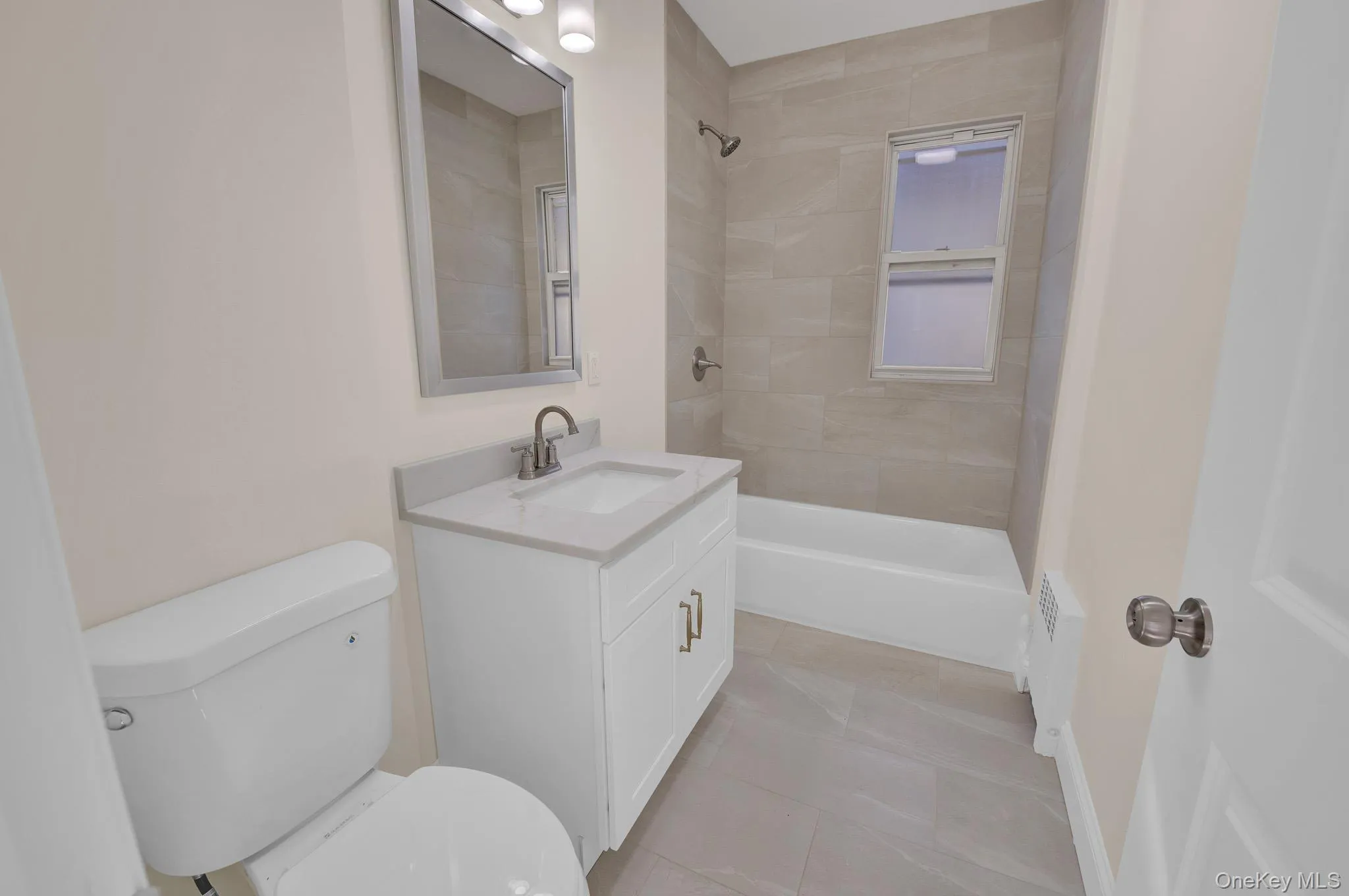 96-16 91st Drive, New York, NY, 3 Bedrooms Bedrooms, 6 Rooms Rooms,2 BathroomsBathrooms,Residential,For Rent,91st,0,1021428 96-16 91st Drive, New York, NY, 3 Bedrooms Bedrooms, 6 Rooms Rooms,2 BathroomsBathrooms,Residential,For Rent,91st,0,1021428
