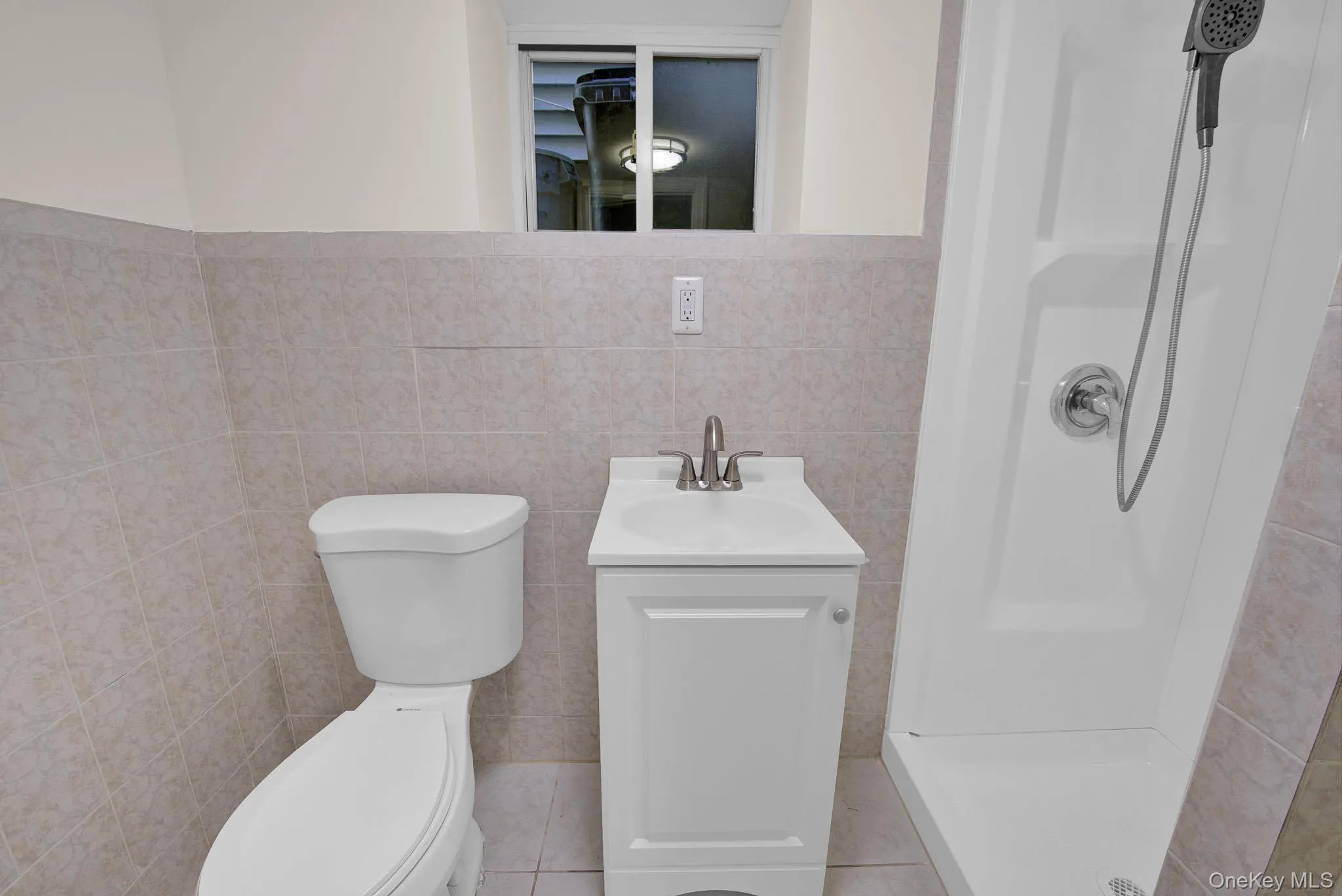 96-16 91st Drive, New York, NY, 3 Bedrooms Bedrooms, 6 Rooms Rooms,2 BathroomsBathrooms,Residential,For Rent,91st,0,1021428 96-16 91st Drive, New York, NY, 3 Bedrooms Bedrooms, 6 Rooms Rooms,2 BathroomsBathrooms,Residential,For Rent,91st,0,1021428