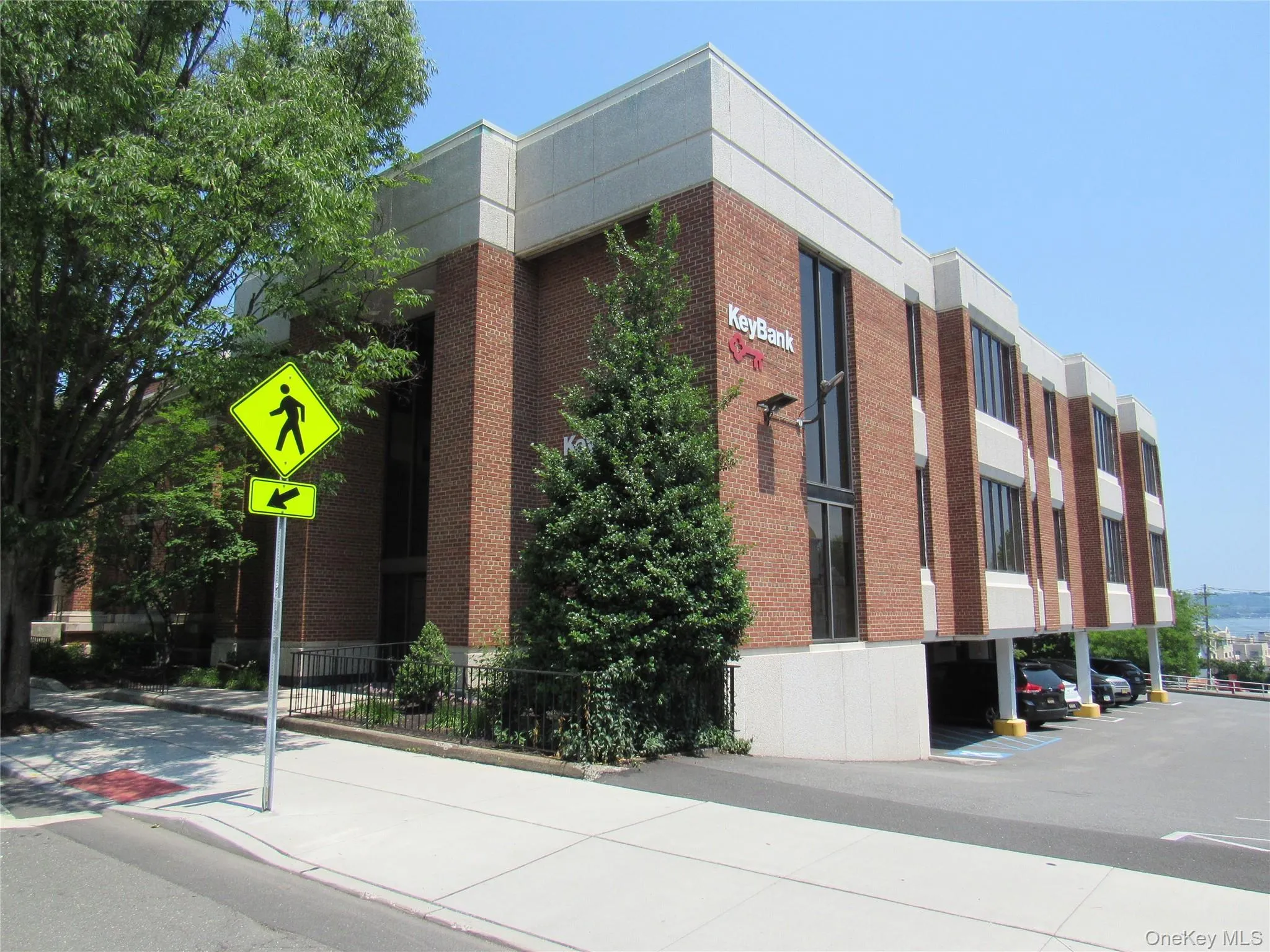 17 Broadway, Orangetown, NY, ,Commercial Lease,For Rent,Broadway,0,1021433 17 Broadway, Orangetown, NY, ,Commercial Lease,For Rent,Broadway,0,1021433
