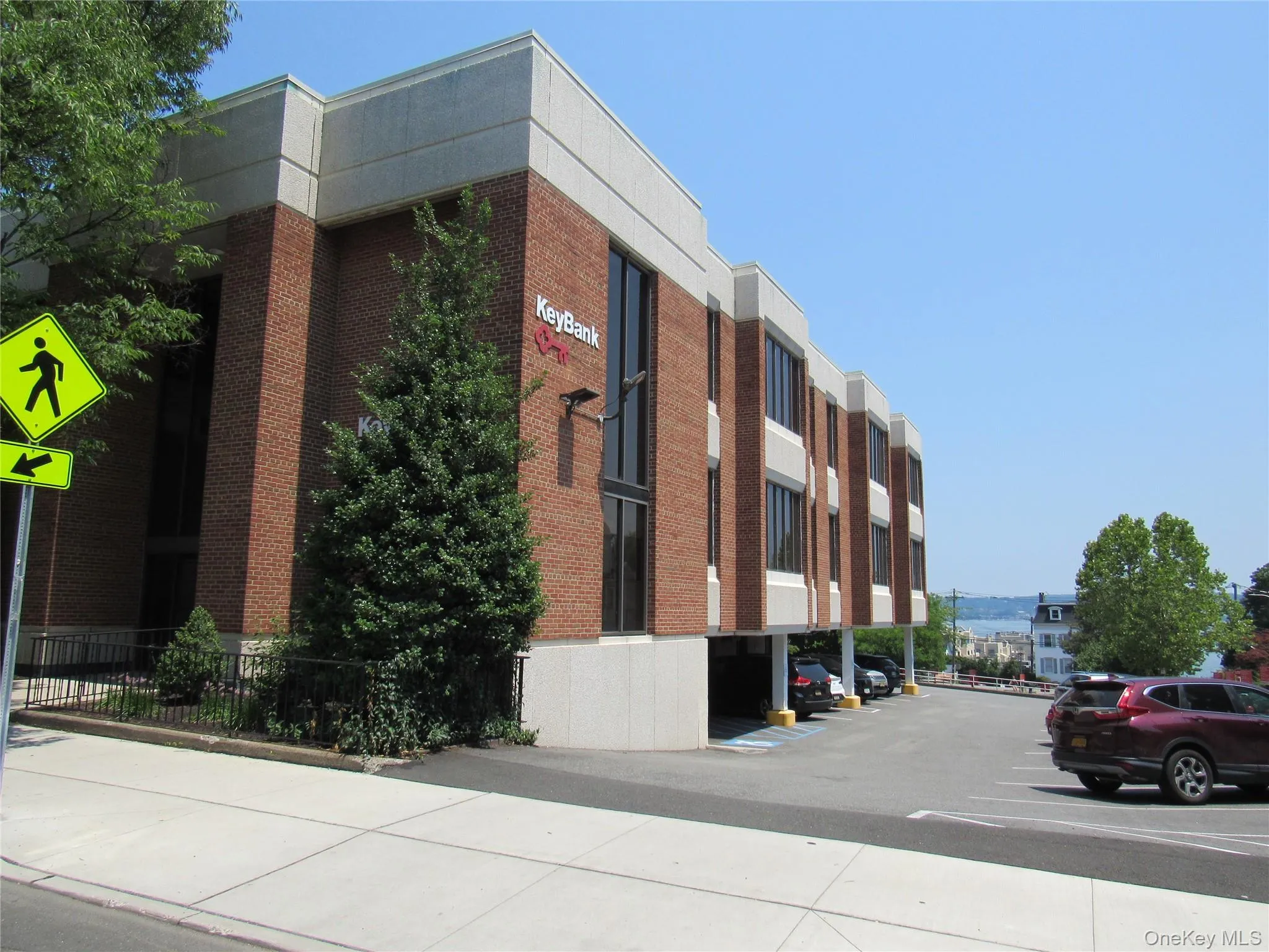 17 Broadway, Orangetown, NY, ,Commercial Lease,For Rent,Broadway,0,1021433 17 Broadway, Orangetown, NY, ,Commercial Lease,For Rent,Broadway,0,1021433