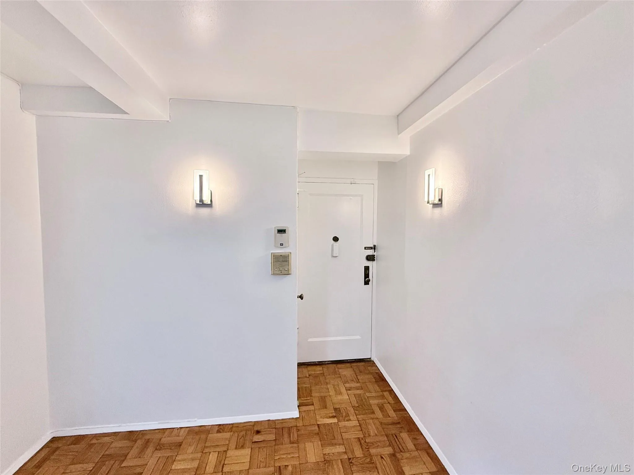 1651 Metropolitan Avenue, New York, NY, 1 Bedroom Bedrooms, 3 Rooms Rooms,1 BathroomBathrooms,Residential,For Rent,Metropolitan,0,1021440 1651 Metropolitan Avenue, New York, NY, 1 Bedroom Bedrooms, 3 Rooms Rooms,1 BathroomBathrooms,Residential,For Rent,Metropolitan,0,1021440