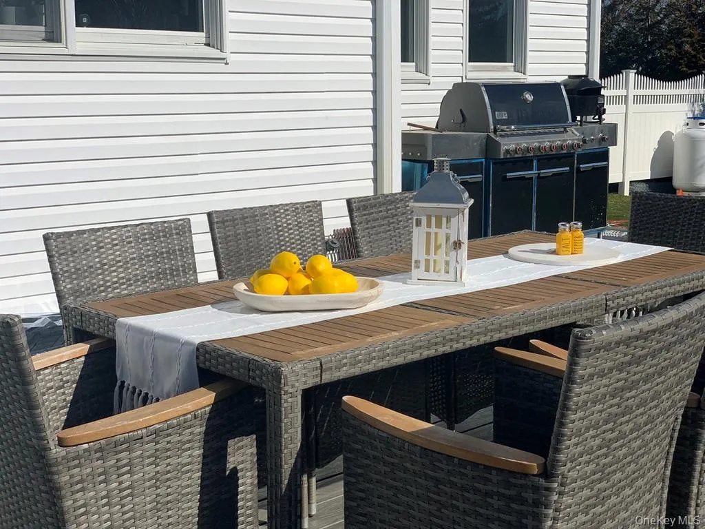265 Old Field Court, Southold, NY, 3 Bedrooms Bedrooms, 10 Rooms Rooms,2 BathroomsBathrooms,Residential Lease,For Rent,Old Field,0,1021449 265 Old Field Court, Southold, NY, 3 Bedrooms Bedrooms, 10 Rooms Rooms,2 BathroomsBathrooms,Residential Lease,For Rent,Old Field,0,1021449