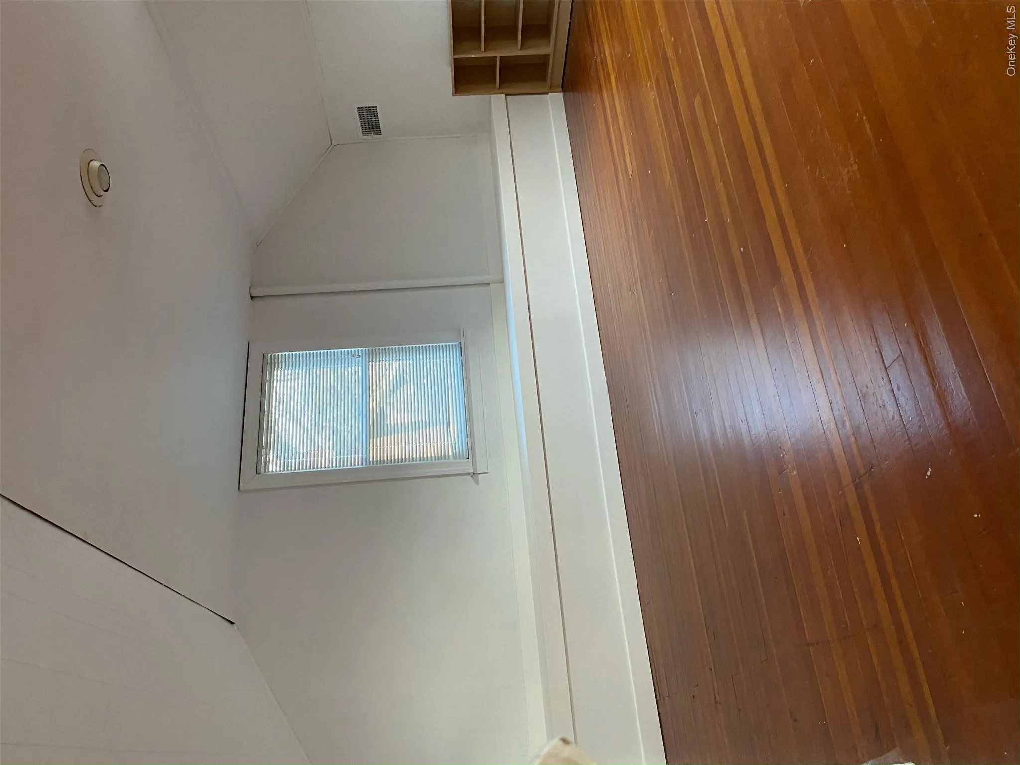 7 Chestnut Street, Brookhaven, NY, 3 Bedrooms Bedrooms, 6 Rooms Rooms,1 BathroomBathrooms,Residential Lease,For Rent,Chestnut,0,1021450 7 Chestnut Street, Brookhaven, NY, 3 Bedrooms Bedrooms, 6 Rooms Rooms,1 BathroomBathrooms,Residential Lease,For Rent,Chestnut,0,1021450