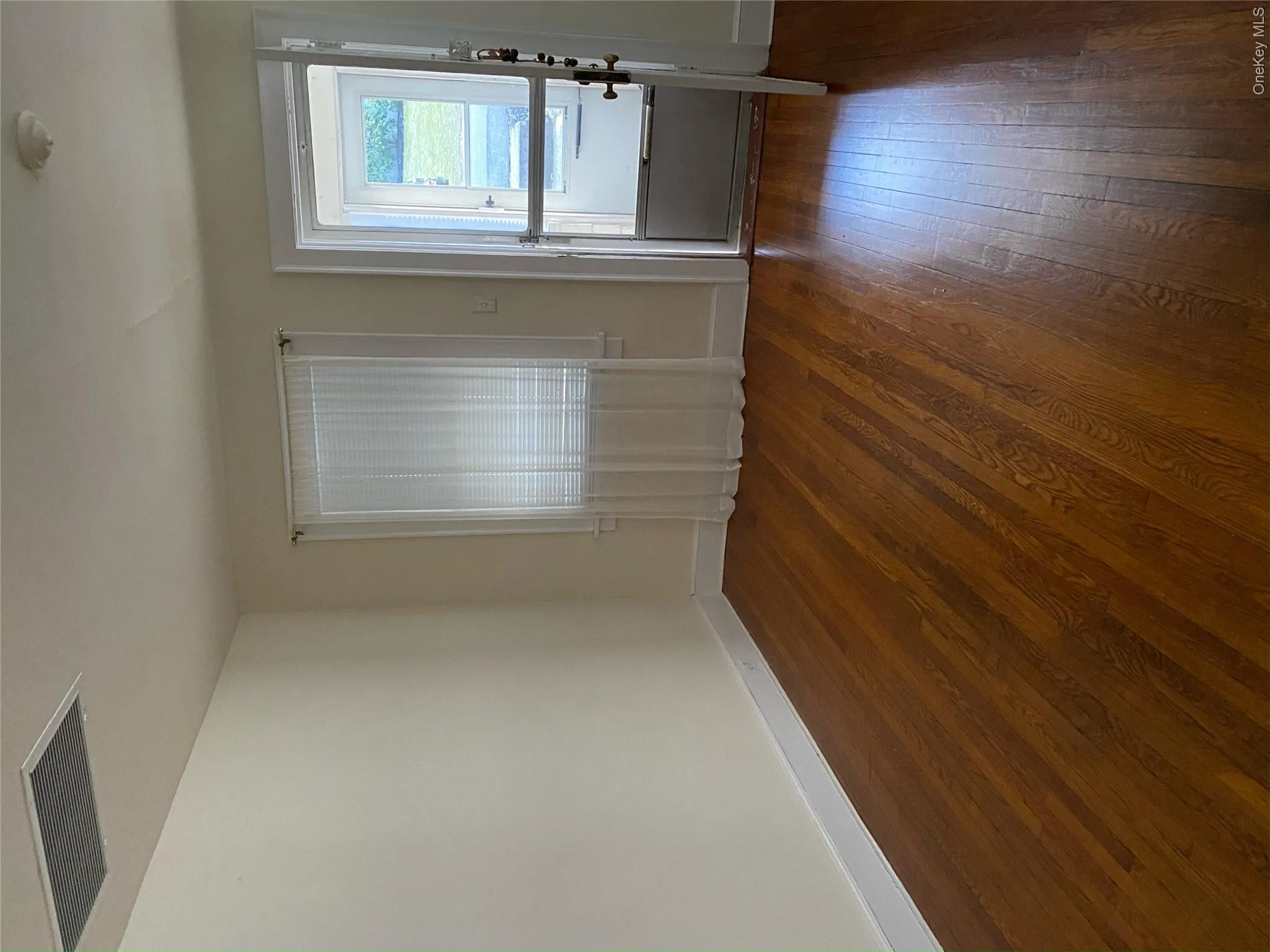 7 Chestnut Street, Brookhaven, NY, 3 Bedrooms Bedrooms, 6 Rooms Rooms,1 BathroomBathrooms,Residential Lease,For Rent,Chestnut,0,1021450 7 Chestnut Street, Brookhaven, NY, 3 Bedrooms Bedrooms, 6 Rooms Rooms,1 BathroomBathrooms,Residential Lease,For Rent,Chestnut,0,1021450