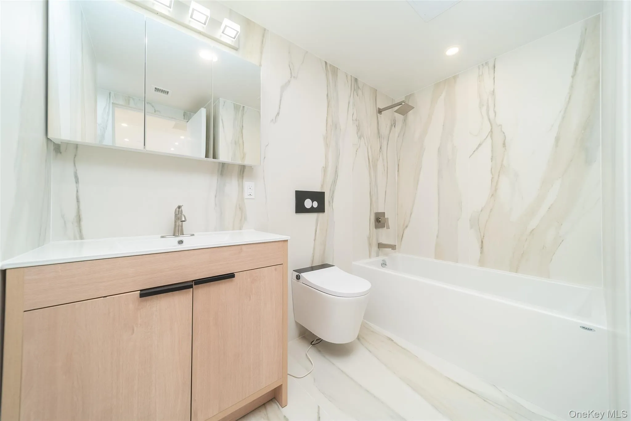 132-55 41 Road, New York, NY, 2 Bedrooms Bedrooms, 7 Rooms Rooms,3 BathroomsBathrooms,Residential Lease,For Rent,41,0,1021451 132-55 41 Road, New York, NY, 2 Bedrooms Bedrooms, 7 Rooms Rooms,3 BathroomsBathrooms,Residential Lease,For Rent,41,0,1021451