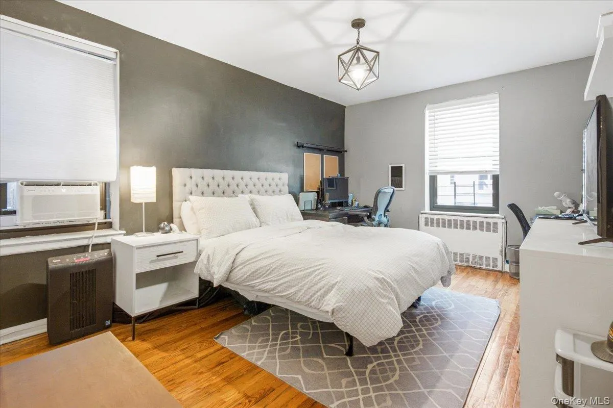 100-11 67th Road, New York, NY, 1 Bedroom Bedrooms, 4 Rooms Rooms,1 BathroomBathrooms,Residential,For Rent,67th,0,1021453 100-11 67th Road, New York, NY, 1 Bedroom Bedrooms, 4 Rooms Rooms,1 BathroomBathrooms,Residential,For Rent,67th,0,1021453