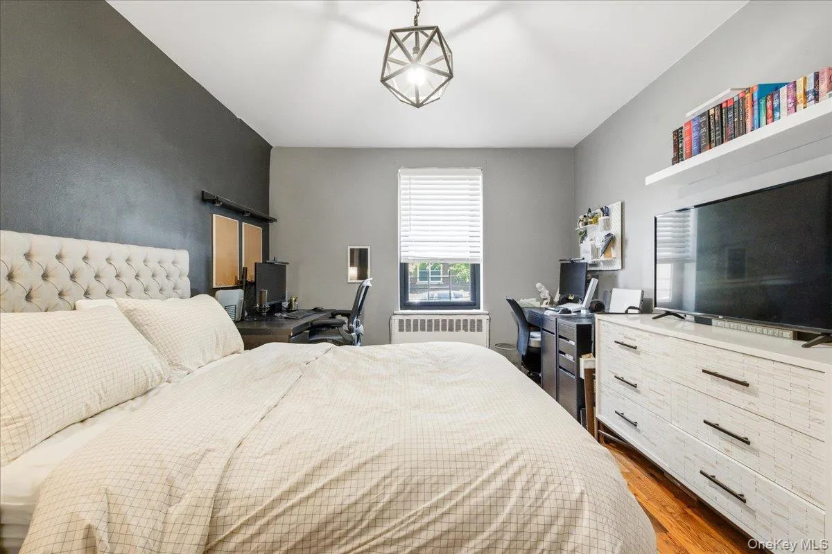 100-11 67th Road, New York, NY, 1 Bedroom Bedrooms, 4 Rooms Rooms,1 BathroomBathrooms,Residential,For Rent,67th,0,1021453 100-11 67th Road, New York, NY, 1 Bedroom Bedrooms, 4 Rooms Rooms,1 BathroomBathrooms,Residential,For Rent,67th,0,1021453