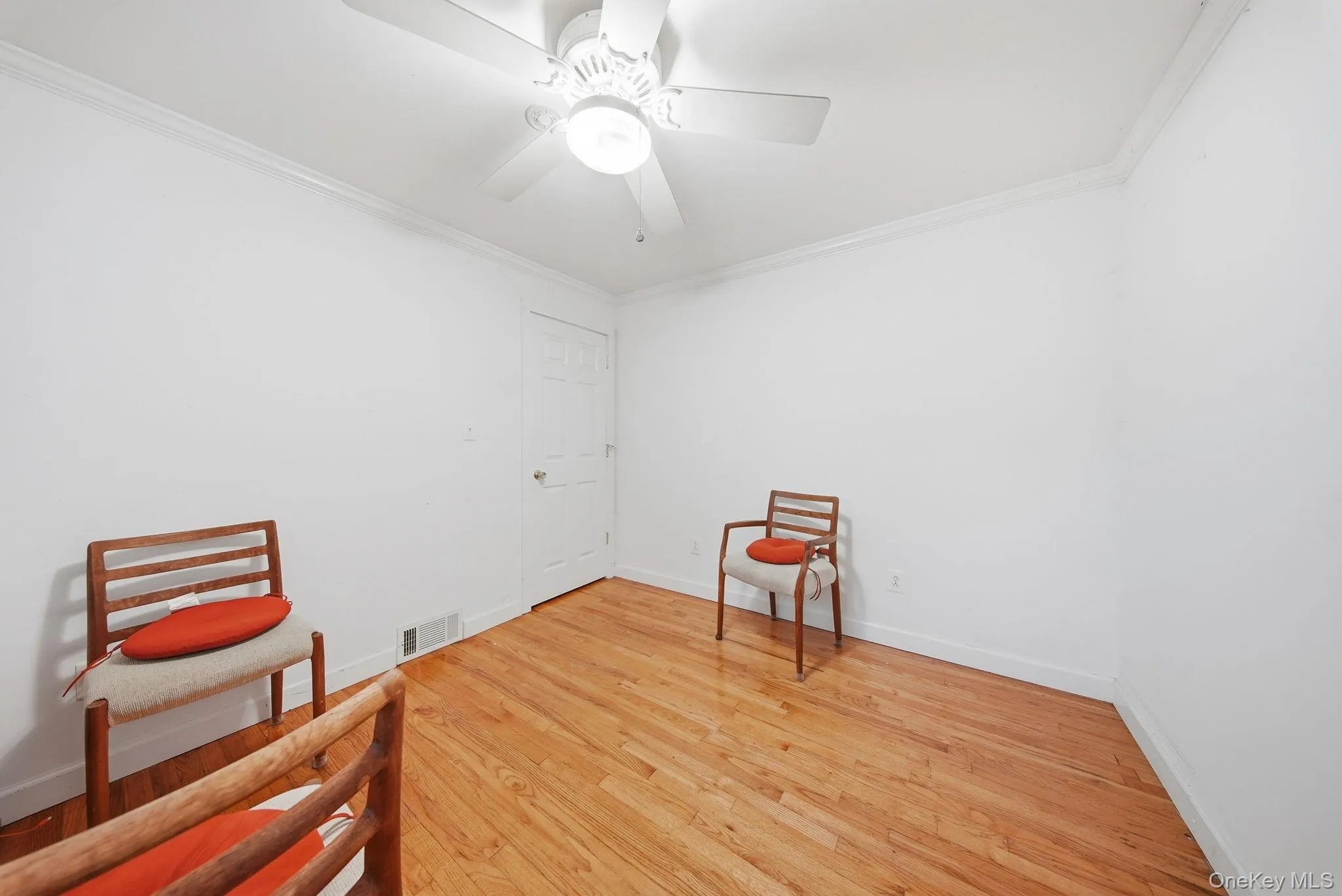 89 Prince Street, Middletown, NY, 2 Bedrooms Bedrooms, 7 Rooms Rooms,1 BathroomBathrooms,Residential,For Rent,Prince,0,1021455 89 Prince Street, Middletown, NY, 2 Bedrooms Bedrooms, 7 Rooms Rooms,1 BathroomBathrooms,Residential,For Rent,Prince,0,1021455