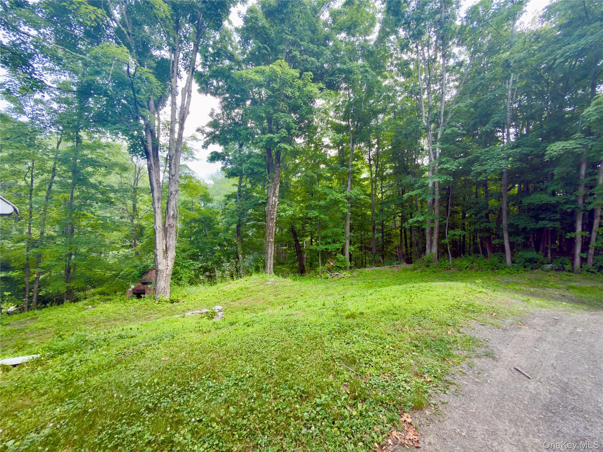 126 Quaker Lane, Hyde Park, NY, 2 Bedrooms Bedrooms, 5 Rooms Rooms,1 BathroomBathrooms,Residential,For Rent,Quaker,0,1021460 126 Quaker Lane, Hyde Park, NY, 2 Bedrooms Bedrooms, 5 Rooms Rooms,1 BathroomBathrooms,Residential,For Rent,Quaker,0,1021460