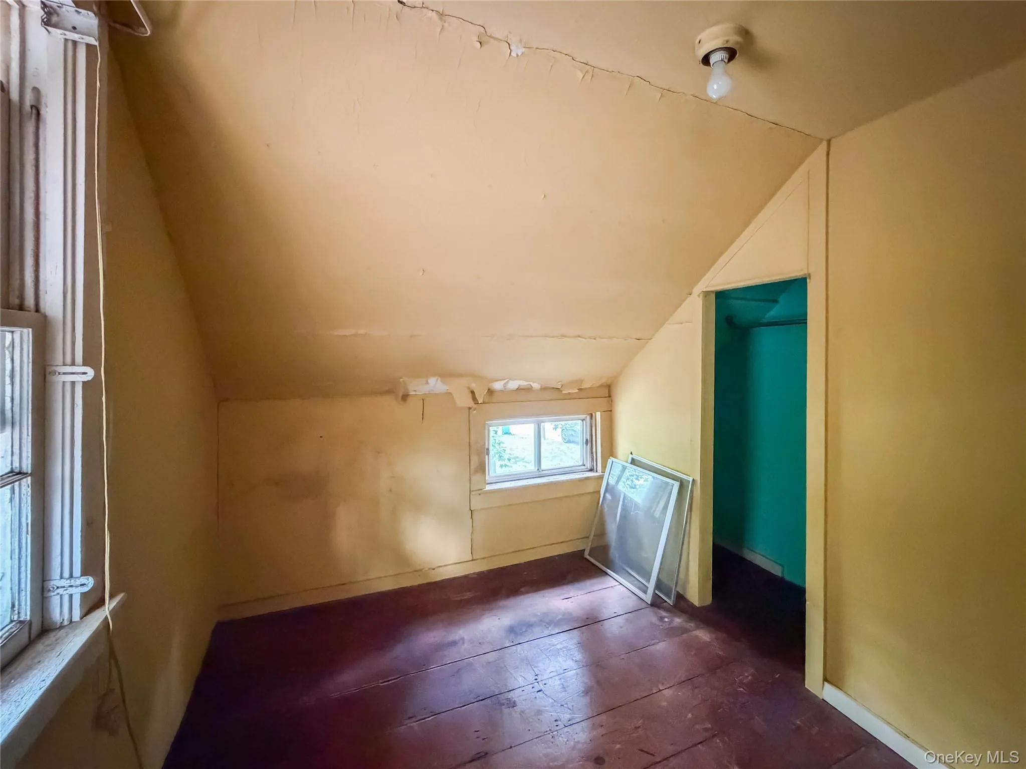 126 Quaker Lane, Hyde Park, NY, 2 Bedrooms Bedrooms, 5 Rooms Rooms,1 BathroomBathrooms,Residential,For Rent,Quaker,0,1021460 126 Quaker Lane, Hyde Park, NY, 2 Bedrooms Bedrooms, 5 Rooms Rooms,1 BathroomBathrooms,Residential,For Rent,Quaker,0,1021460