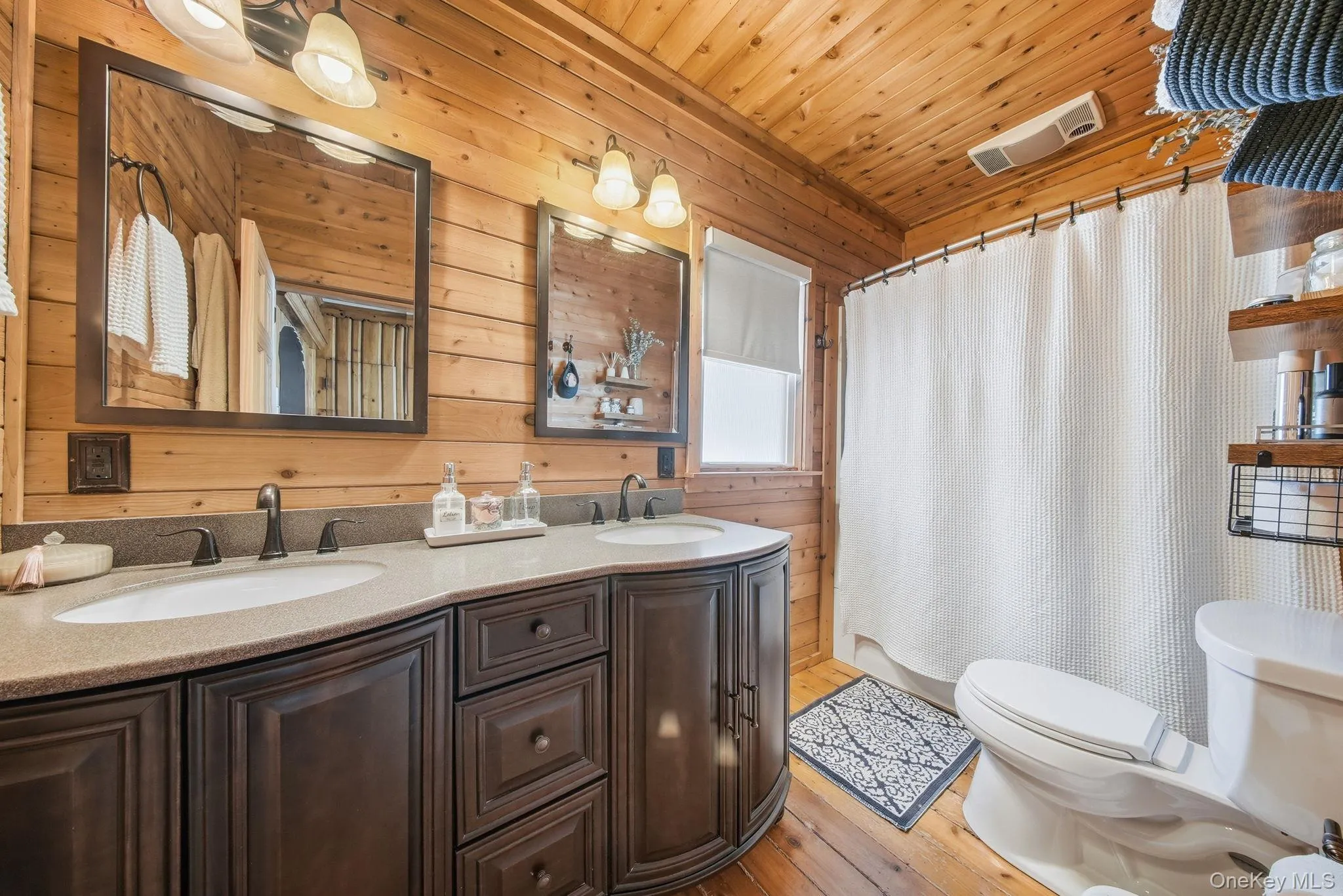 32 Conkling Avenue, Middletown, NY, 2 Bedrooms Bedrooms, 8 Rooms Rooms,1 BathroomBathrooms,Residential,For Rent,Conkling,0,1021463 32 Conkling Avenue, Middletown, NY, 2 Bedrooms Bedrooms, 8 Rooms Rooms,1 BathroomBathrooms,Residential,For Rent,Conkling,0,1021463