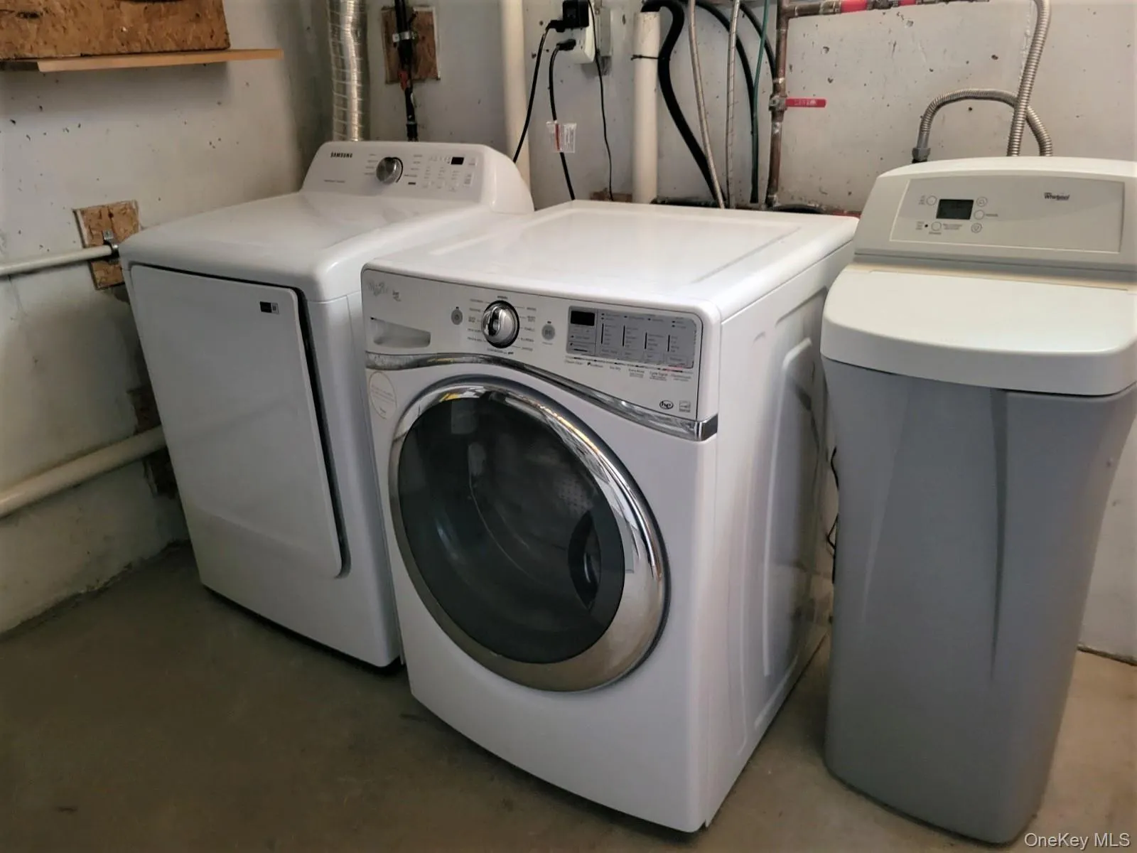 1 Boulder Court, Woodbury, NY, 3 Bedrooms Bedrooms, 6 Rooms Rooms,2 BathroomsBathrooms,Residential Lease,For Rent,Boulder,0,1021465 1 Boulder Court, Woodbury, NY, 3 Bedrooms Bedrooms, 6 Rooms Rooms,2 BathroomsBathrooms,Residential Lease,For Rent,Boulder,0,1021465