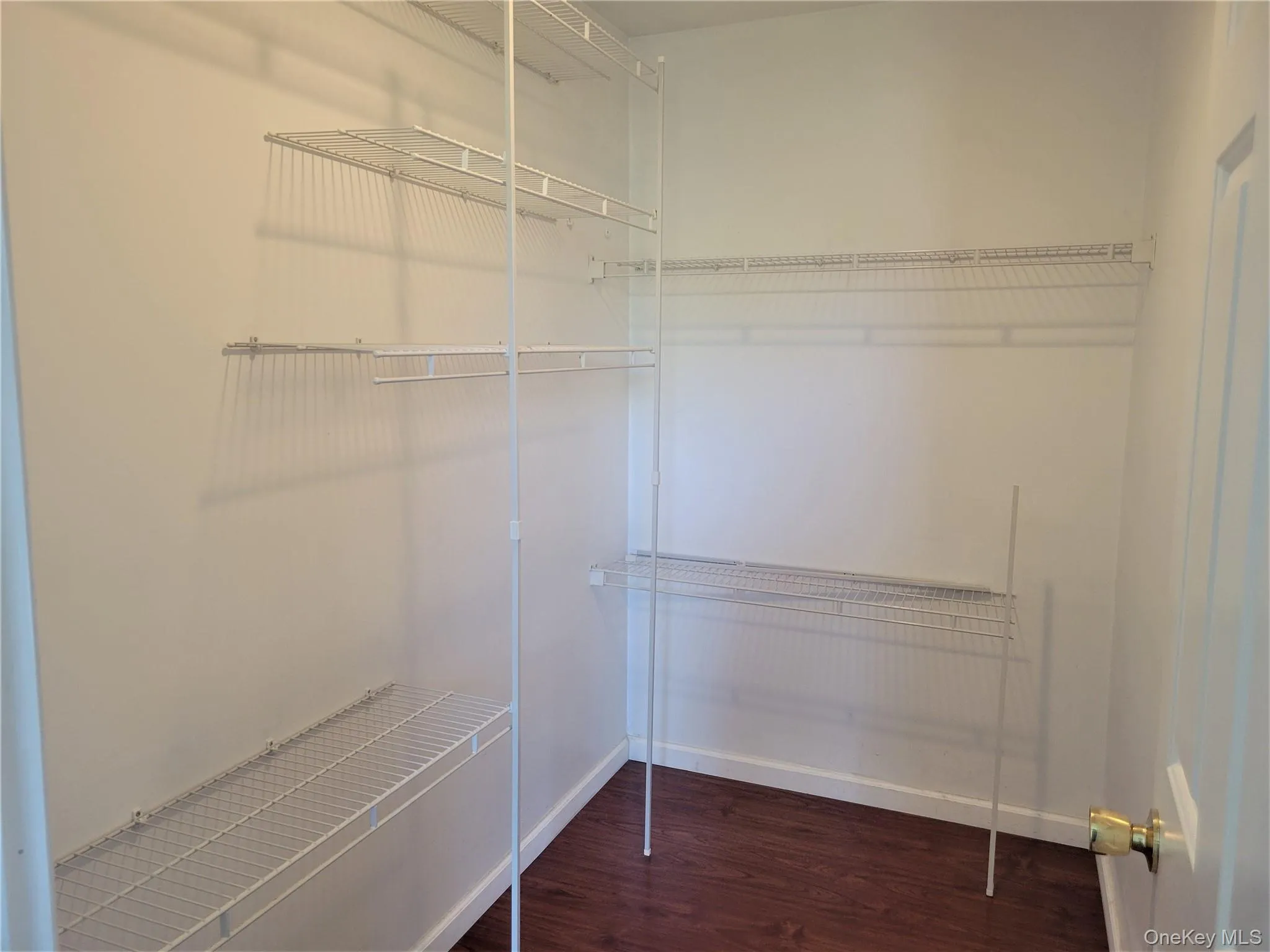 1 Boulder Court, Woodbury, NY, 3 Bedrooms Bedrooms, 6 Rooms Rooms,2 BathroomsBathrooms,Residential Lease,For Rent,Boulder,0,1021465 1 Boulder Court, Woodbury, NY, 3 Bedrooms Bedrooms, 6 Rooms Rooms,2 BathroomsBathrooms,Residential Lease,For Rent,Boulder,0,1021465