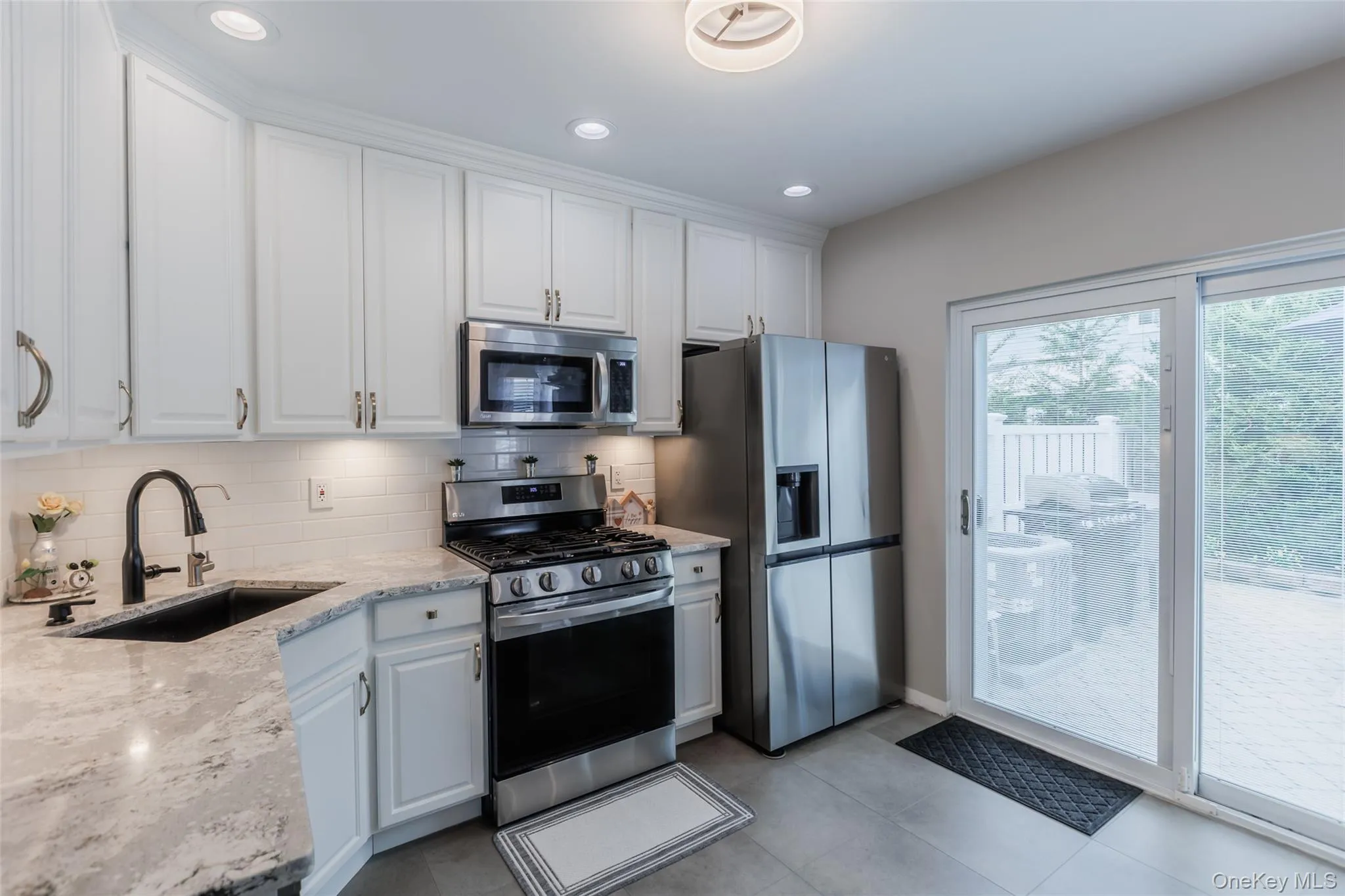 84 Kate Circle, Brookhaven, NY, 2 Bedrooms Bedrooms, 7 Rooms Rooms,2 BathroomsBathrooms,Residential,For Rent,Kate,0,1021466 84 Kate Circle, Brookhaven, NY, 2 Bedrooms Bedrooms, 7 Rooms Rooms,2 BathroomsBathrooms,Residential,For Rent,Kate,0,1021466