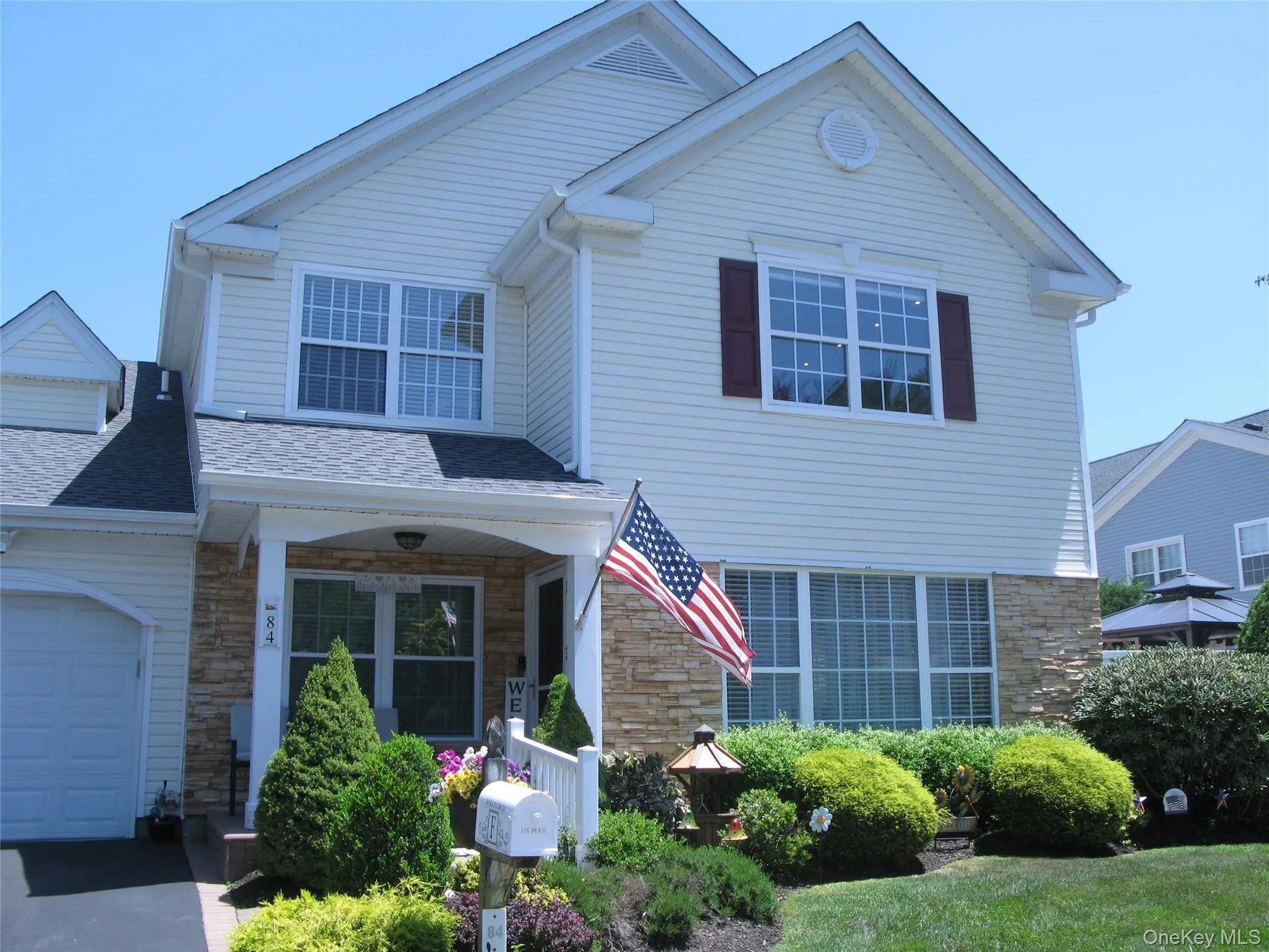 84 Kate Circle, Brookhaven, NY, 2 Bedrooms Bedrooms, 7 Rooms Rooms,2 BathroomsBathrooms,Residential,For Rent,Kate,0,1021466 84 Kate Circle, Brookhaven, NY, 2 Bedrooms Bedrooms, 7 Rooms Rooms,2 BathroomsBathrooms,Residential,For Rent,Kate,0,1021466