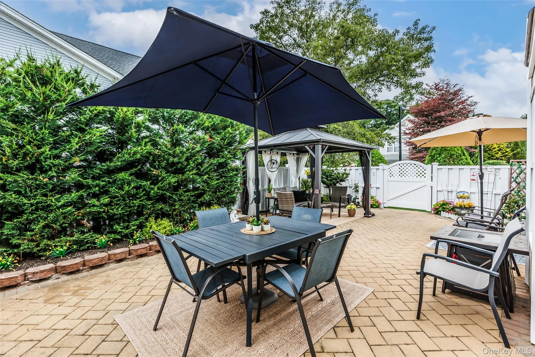 84 Kate Circle, Brookhaven, NY, 2 Bedrooms Bedrooms, 7 Rooms Rooms,2 BathroomsBathrooms,Residential,For Rent,Kate,0,1021466 84 Kate Circle, Brookhaven, NY, 2 Bedrooms Bedrooms, 7 Rooms Rooms,2 BathroomsBathrooms,Residential,For Rent,Kate,0,1021466