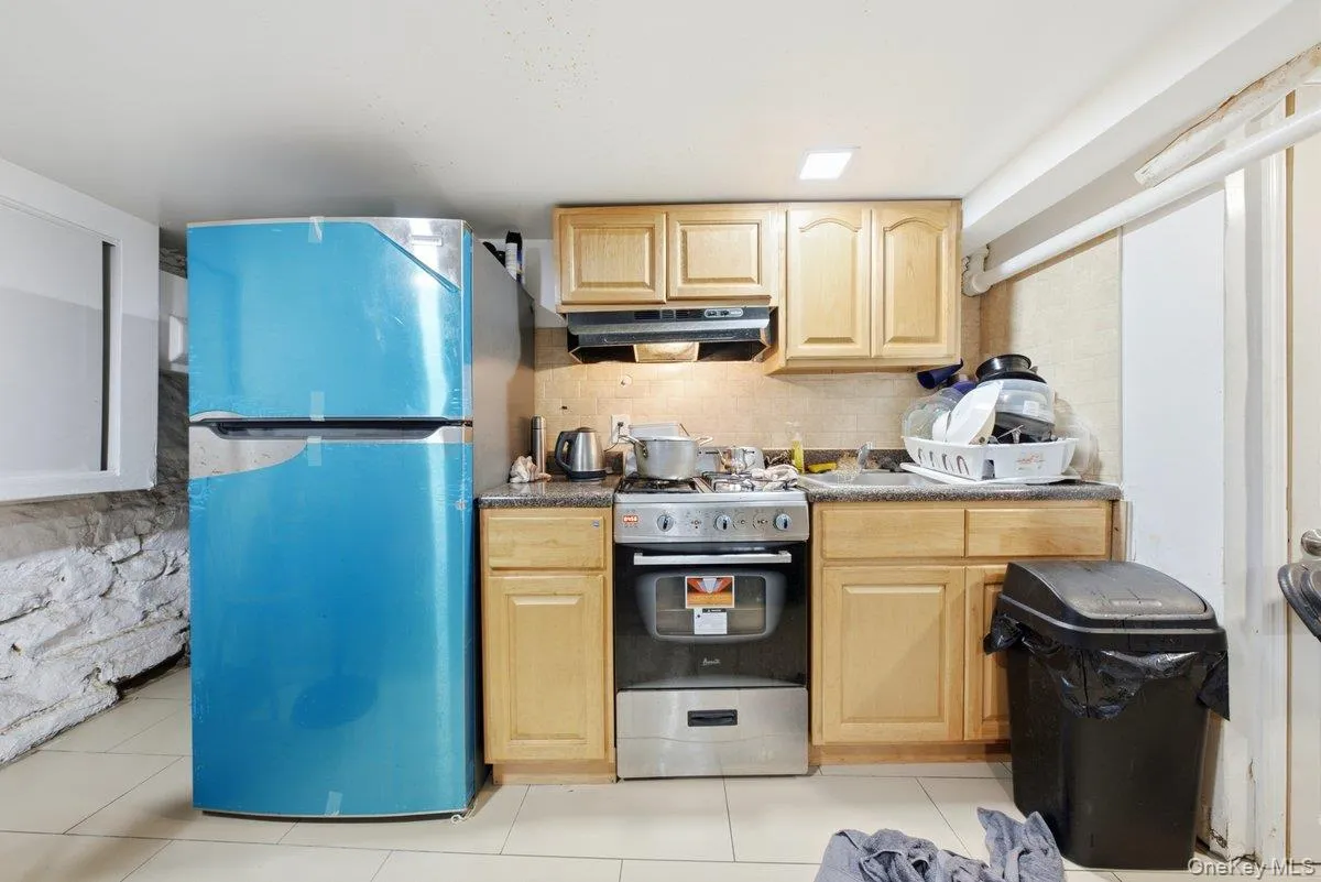 3159 Villa Avenue, New York, NY, 11 Bedrooms Bedrooms, 11 Rooms Rooms,4 BathroomsBathrooms,Residential,For Rent,Villa,0,1021472 3159 Villa Avenue, New York, NY, 11 Bedrooms Bedrooms, 11 Rooms Rooms,4 BathroomsBathrooms,Residential,For Rent,Villa,0,1021472