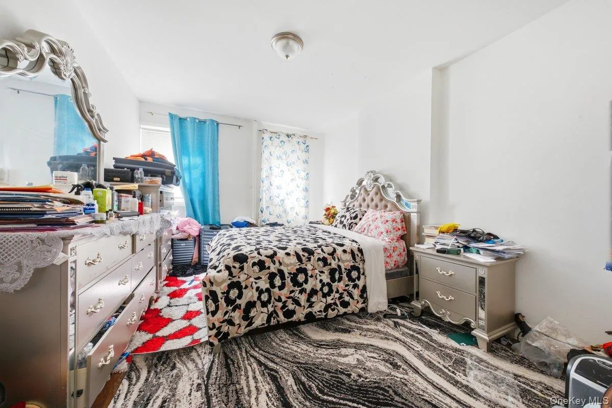 3159 Villa Avenue, New York, NY, 11 Bedrooms Bedrooms, 11 Rooms Rooms,4 BathroomsBathrooms,Residential,For Rent,Villa,0,1021472 3159 Villa Avenue, New York, NY, 11 Bedrooms Bedrooms, 11 Rooms Rooms,4 BathroomsBathrooms,Residential,For Rent,Villa,0,1021472