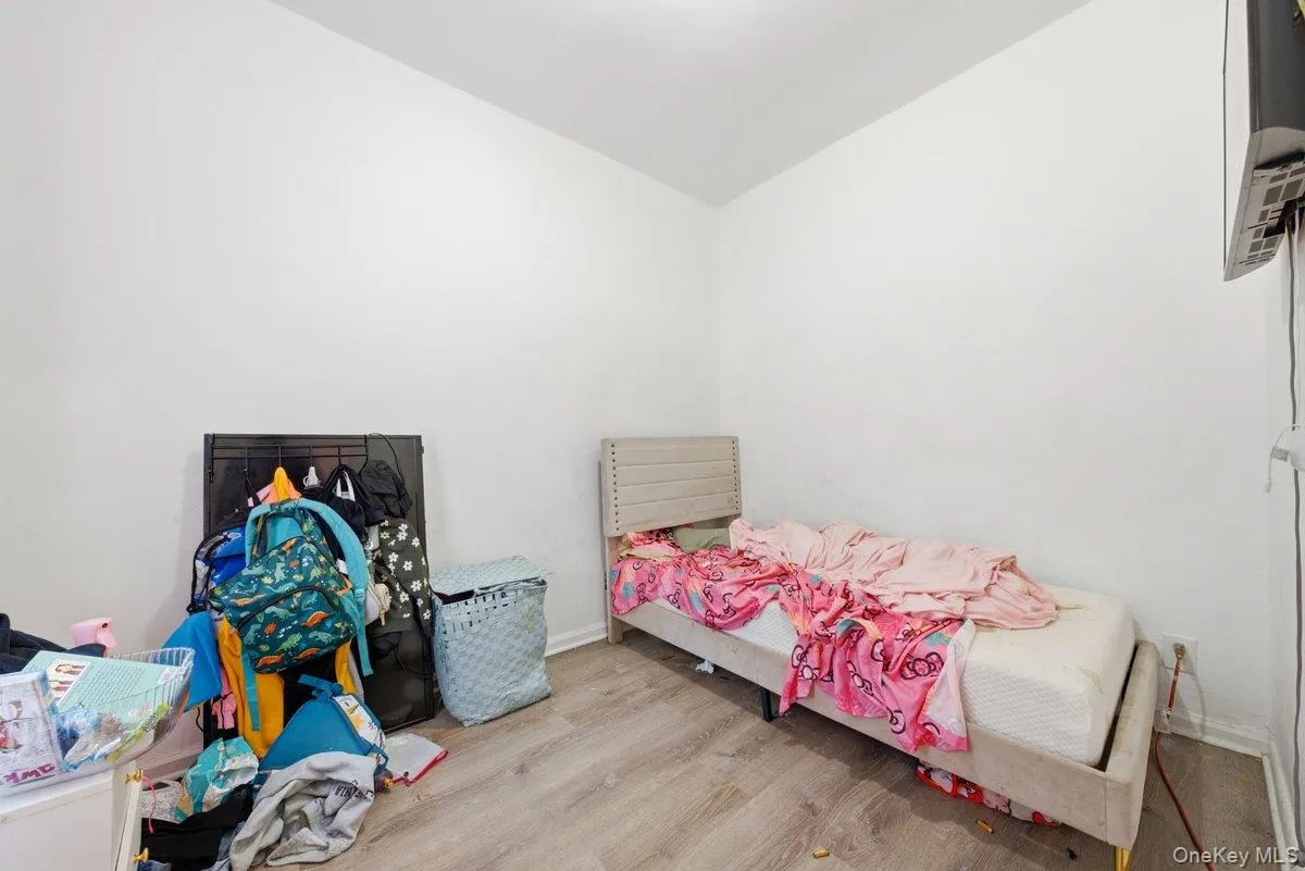 3159 Villa Avenue, New York, NY, 11 Bedrooms Bedrooms, 11 Rooms Rooms,4 BathroomsBathrooms,Residential,For Rent,Villa,0,1021472 3159 Villa Avenue, New York, NY, 11 Bedrooms Bedrooms, 11 Rooms Rooms,4 BathroomsBathrooms,Residential,For Rent,Villa,0,1021472