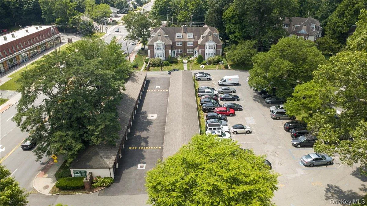 13 Campus Place, Greenburgh, NY, 2 Bedrooms Bedrooms, 5 Rooms Rooms,2 BathroomsBathrooms,Residential,For Rent,Campus,0,1021477 13 Campus Place, Greenburgh, NY, 2 Bedrooms Bedrooms, 5 Rooms Rooms,2 BathroomsBathrooms,Residential,For Rent,Campus,0,1021477