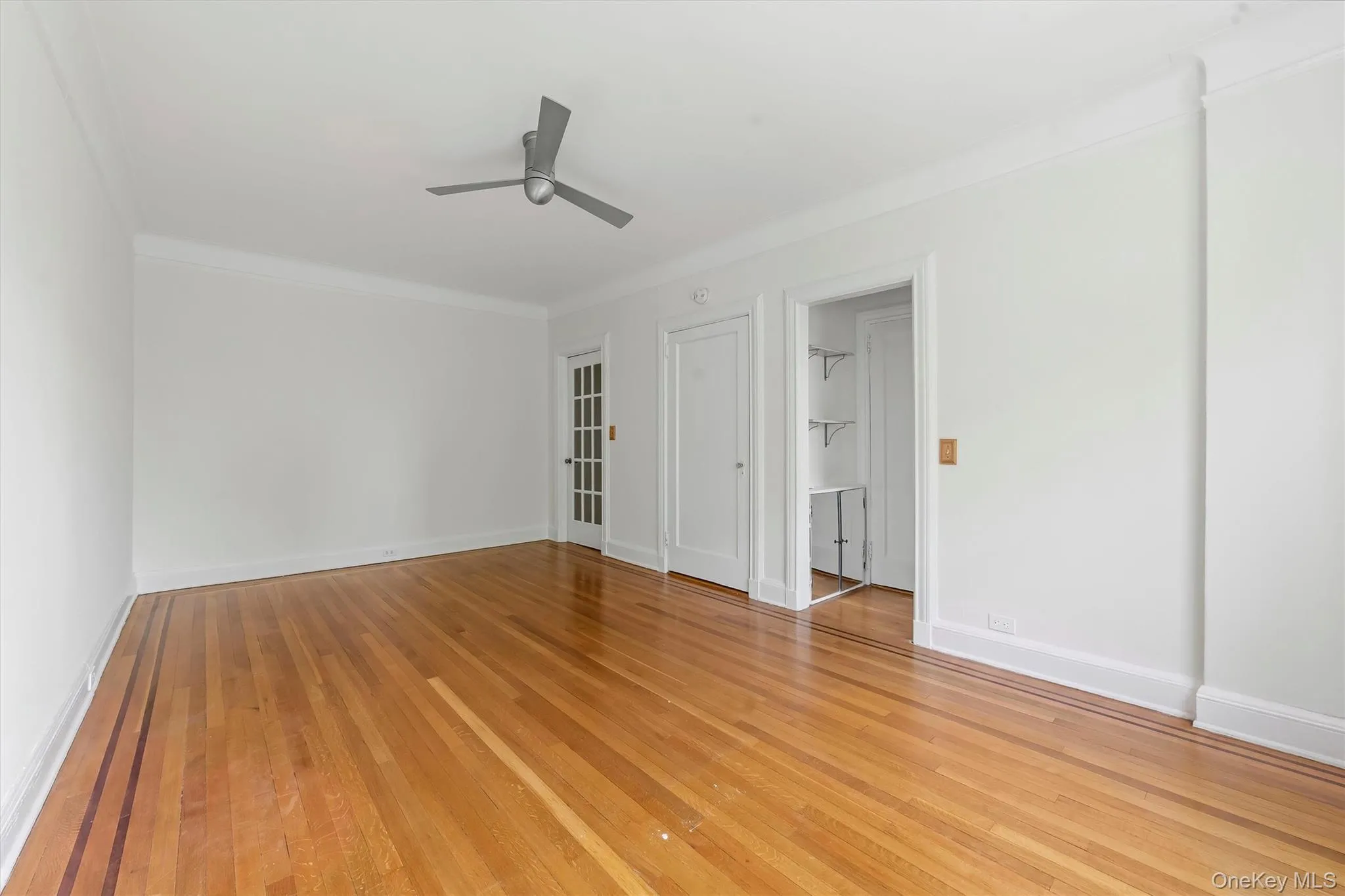 Walk-in closet, ceiling fan Walk-in closet, ceiling fan