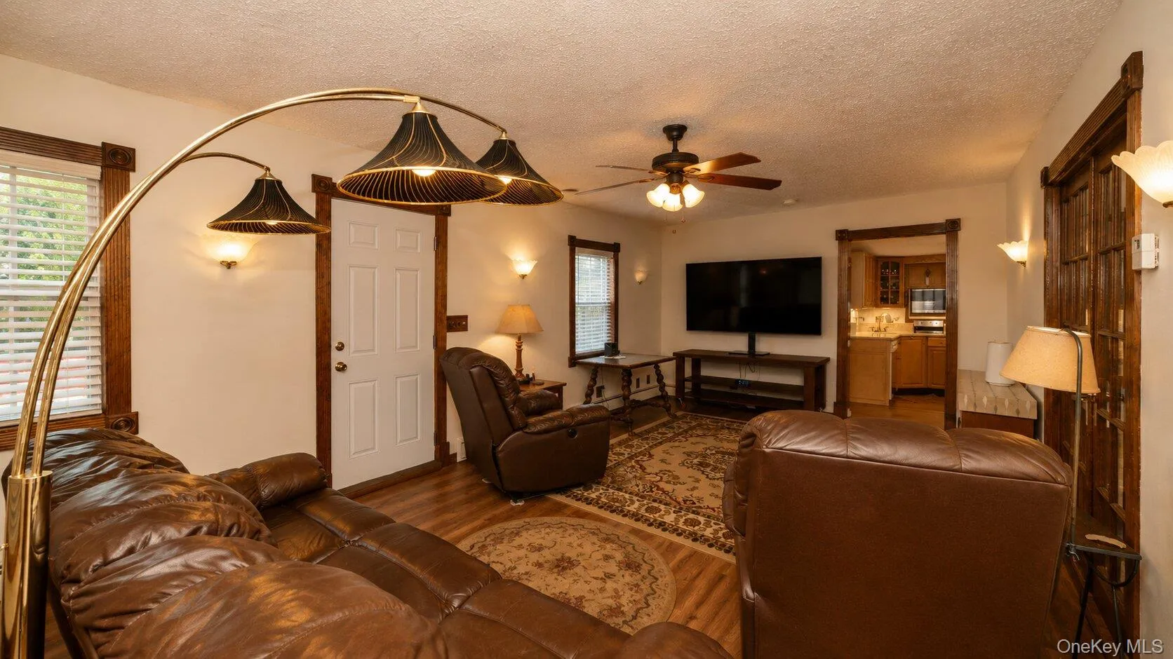 16 Yaphank Middle Island Road, Brookhaven, NY, 3 Bedrooms Bedrooms, 6 Rooms Rooms,1 BathroomBathrooms,Residential,For Rent,Yaphank Middle Island,0,1021479 16 Yaphank Middle Island Road, Brookhaven, NY, 3 Bedrooms Bedrooms, 6 Rooms Rooms,1 BathroomBathrooms,Residential,For Rent,Yaphank Middle Island,0,1021479