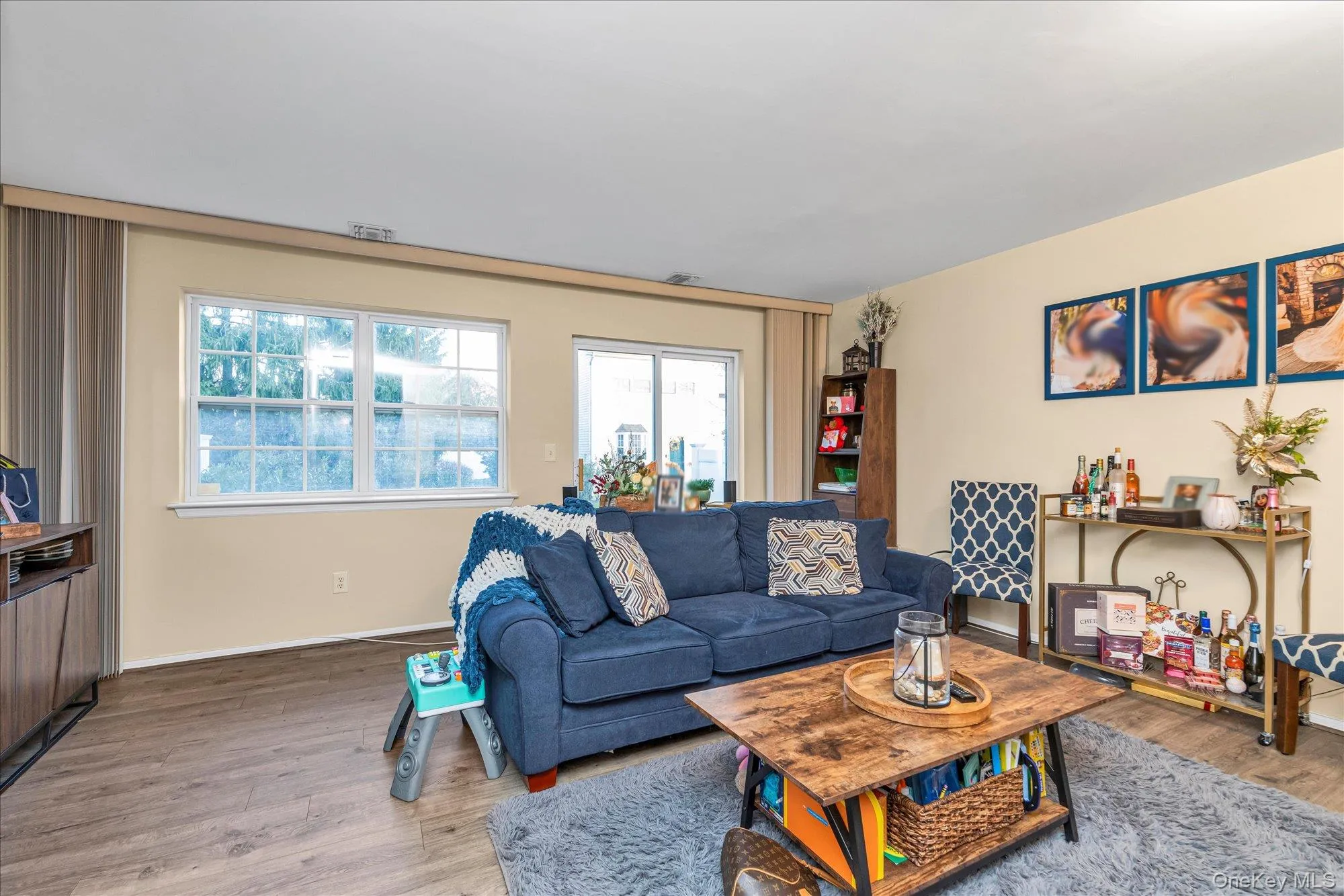 1027 Jerusalem Avenue, Hempstead, NY, 2 Bedrooms Bedrooms, 4 Rooms Rooms,1 BathroomBathrooms,Residential,For Rent,Jerusalem,0,1021481 1027 Jerusalem Avenue, Hempstead, NY, 2 Bedrooms Bedrooms, 4 Rooms Rooms,1 BathroomBathrooms,Residential,For Rent,Jerusalem,0,1021481