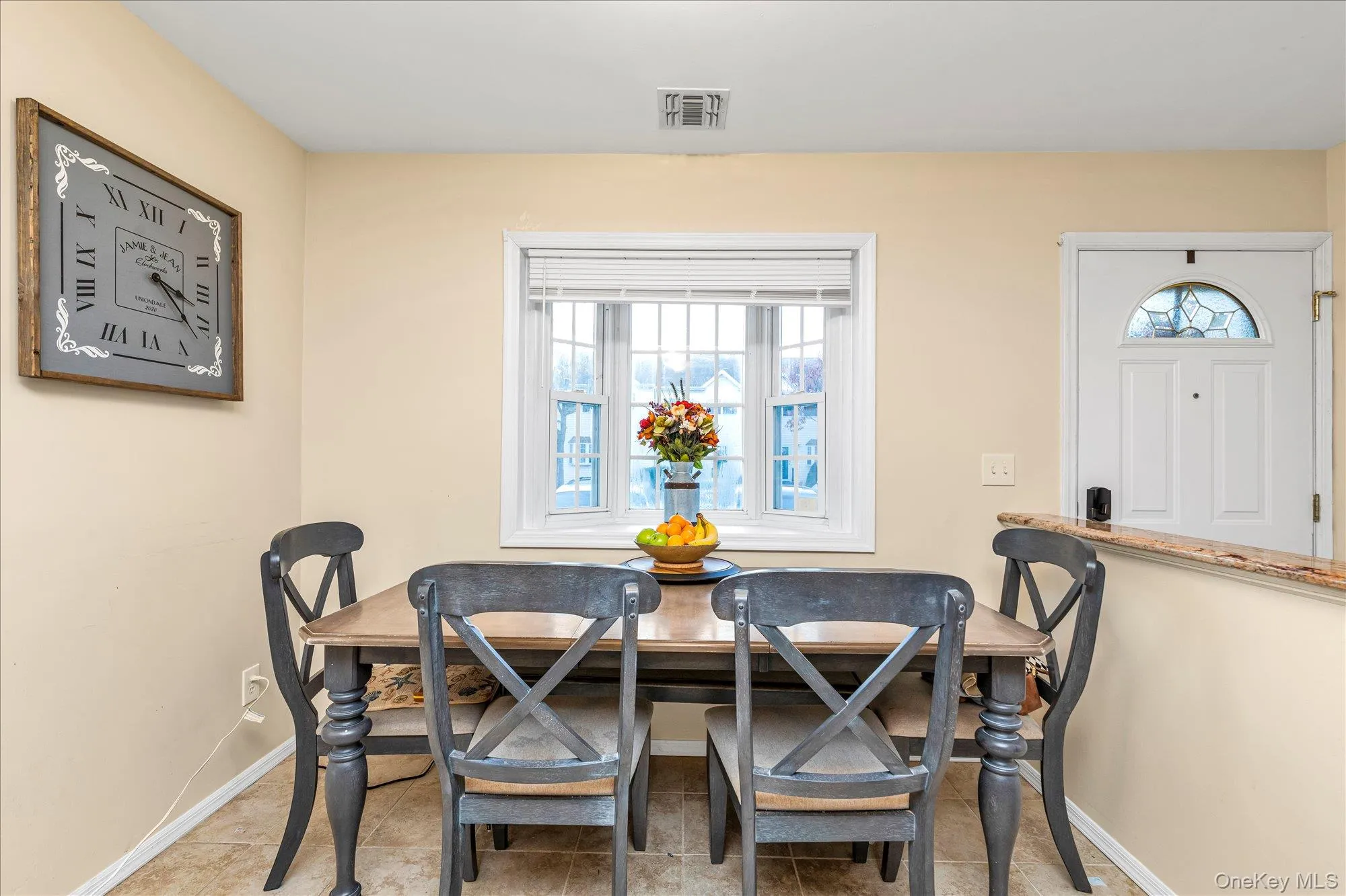 1027 Jerusalem Avenue, Hempstead, NY, 2 Bedrooms Bedrooms, 4 Rooms Rooms,1 BathroomBathrooms,Residential,For Rent,Jerusalem,0,1021481 1027 Jerusalem Avenue, Hempstead, NY, 2 Bedrooms Bedrooms, 4 Rooms Rooms,1 BathroomBathrooms,Residential,For Rent,Jerusalem,0,1021481