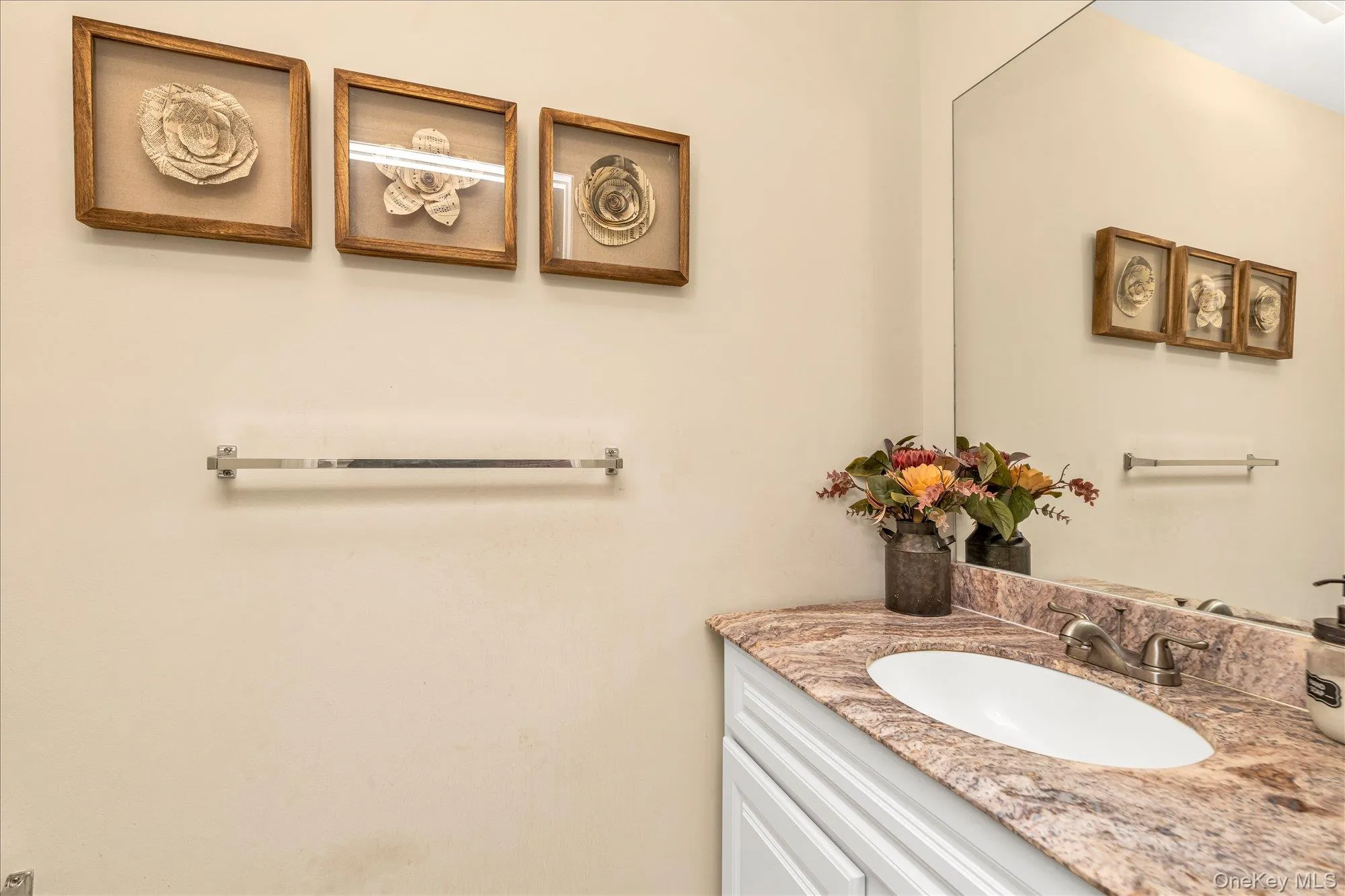 Half Bathroom 1st floor Half Bathroom 1st floor