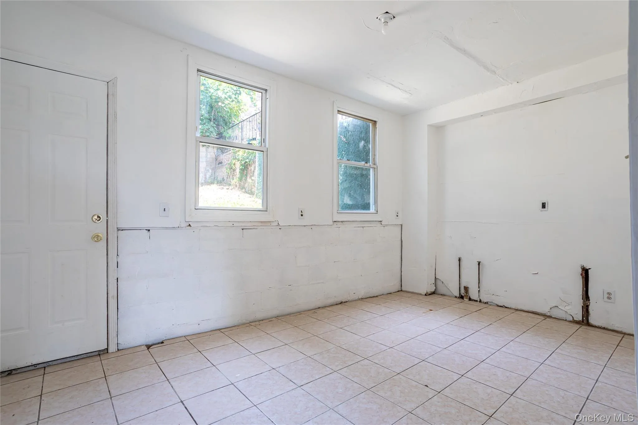 22 Grove Street, New York, NY, 4 Bedrooms Bedrooms, 8 Rooms Rooms,1 BathroomBathrooms,Residential,For Rent,Grove,0,1021486 22 Grove Street, New York, NY, 4 Bedrooms Bedrooms, 8 Rooms Rooms,1 BathroomBathrooms,Residential,For Rent,Grove,0,1021486