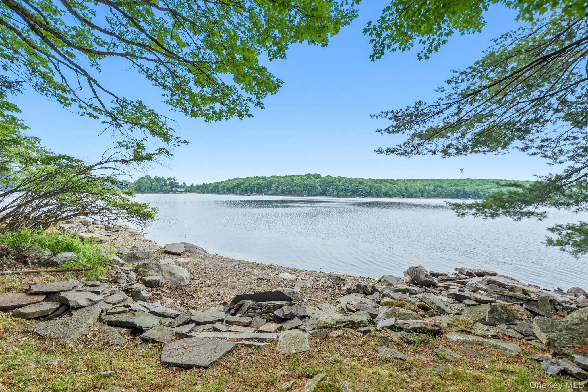 315 Shore Drive, Thompson, NY, 3 Bedrooms Bedrooms, 5 Rooms Rooms,1 BathroomBathrooms,Residential,For Rent,Shore,0,1021490 315 Shore Drive, Thompson, NY, 3 Bedrooms Bedrooms, 5 Rooms Rooms,1 BathroomBathrooms,Residential,For Rent,Shore,0,1021490