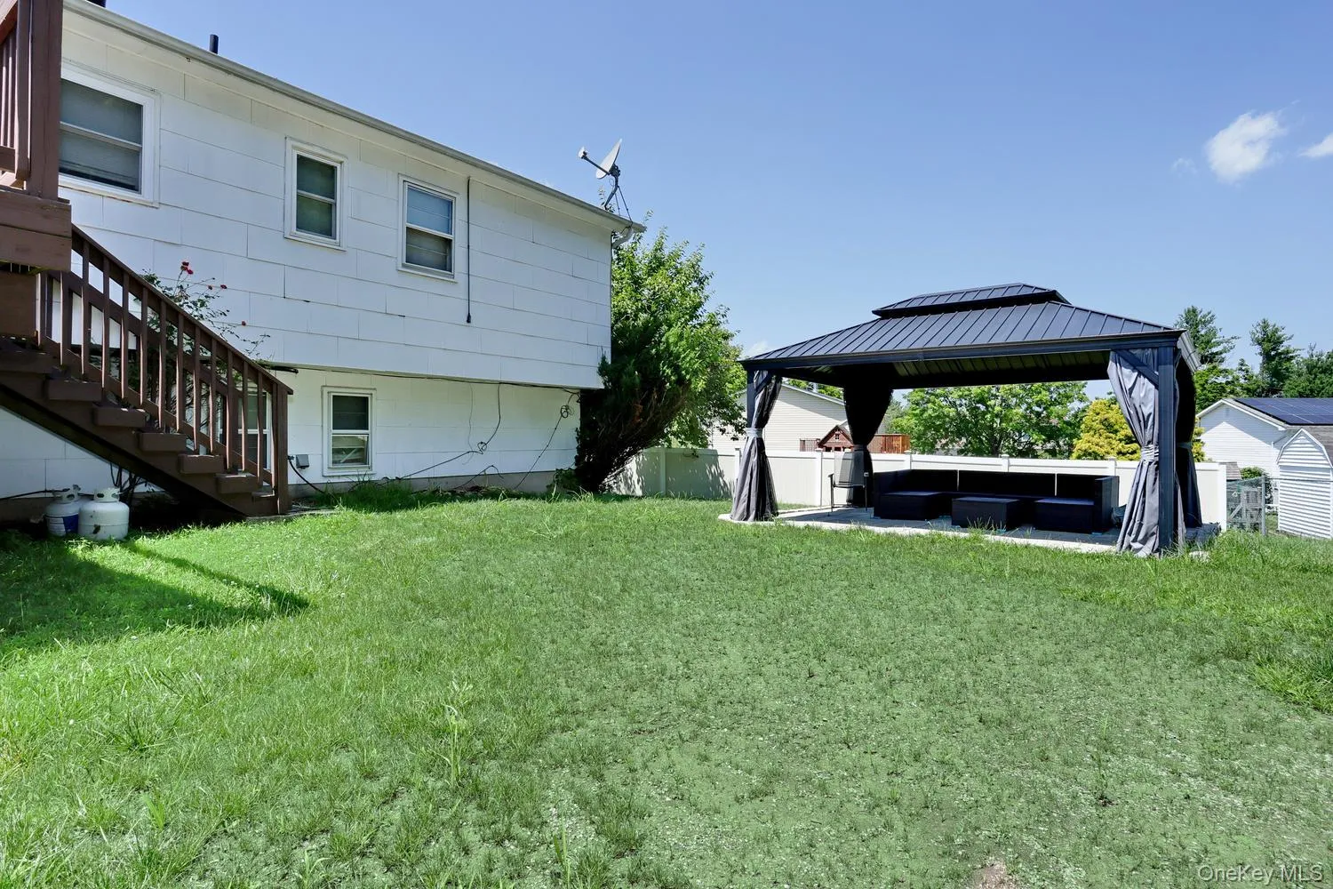 20 Woodridge Drive, Haverstraw, NY, 5 Bedrooms Bedrooms, 9 Rooms Rooms,2 BathroomsBathrooms,Residential,For Rent,Woodridge,0,1021492 20 Woodridge Drive, Haverstraw, NY, 5 Bedrooms Bedrooms, 9 Rooms Rooms,2 BathroomsBathrooms,Residential,For Rent,Woodridge,0,1021492