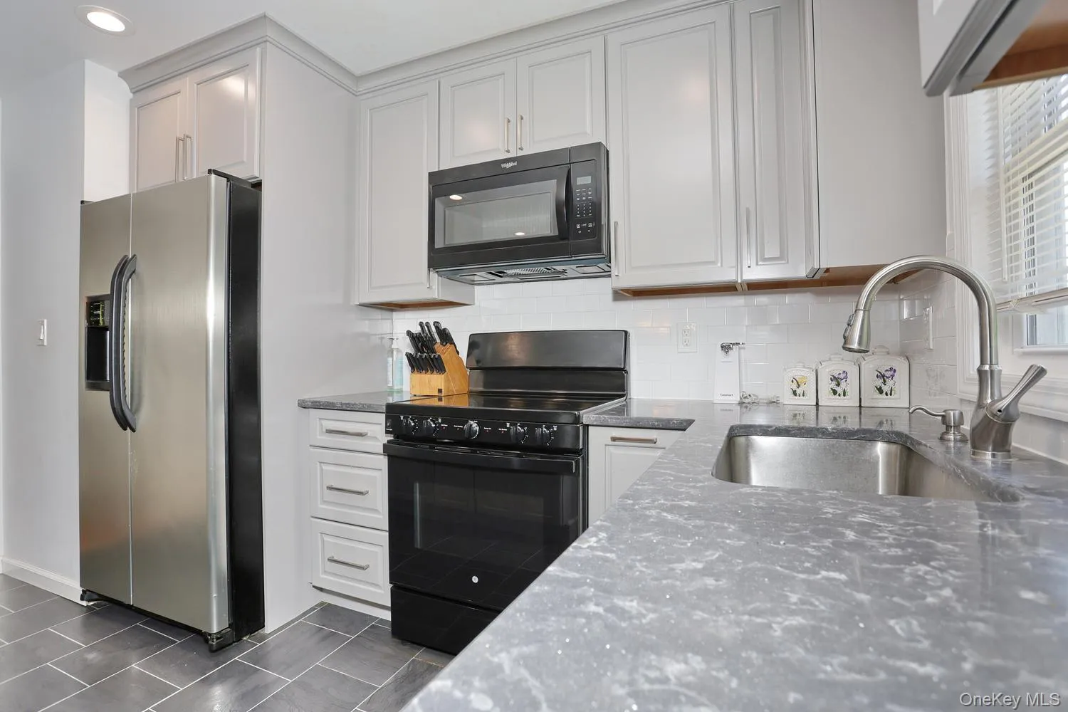 20 Woodridge Drive, Haverstraw, NY, 5 Bedrooms Bedrooms, 9 Rooms Rooms,2 BathroomsBathrooms,Residential,For Rent,Woodridge,0,1021492 20 Woodridge Drive, Haverstraw, NY, 5 Bedrooms Bedrooms, 9 Rooms Rooms,2 BathroomsBathrooms,Residential,For Rent,Woodridge,0,1021492