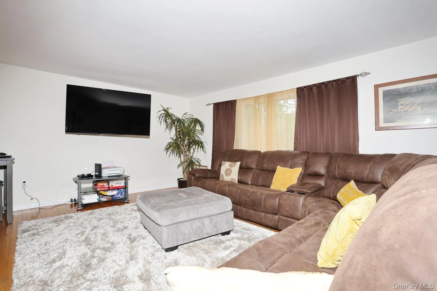 20 Woodridge Drive, Haverstraw, NY, 5 Bedrooms Bedrooms, 9 Rooms Rooms,2 BathroomsBathrooms,Residential,For Rent,Woodridge,0,1021492 20 Woodridge Drive, Haverstraw, NY, 5 Bedrooms Bedrooms, 9 Rooms Rooms,2 BathroomsBathrooms,Residential,For Rent,Woodridge,0,1021492