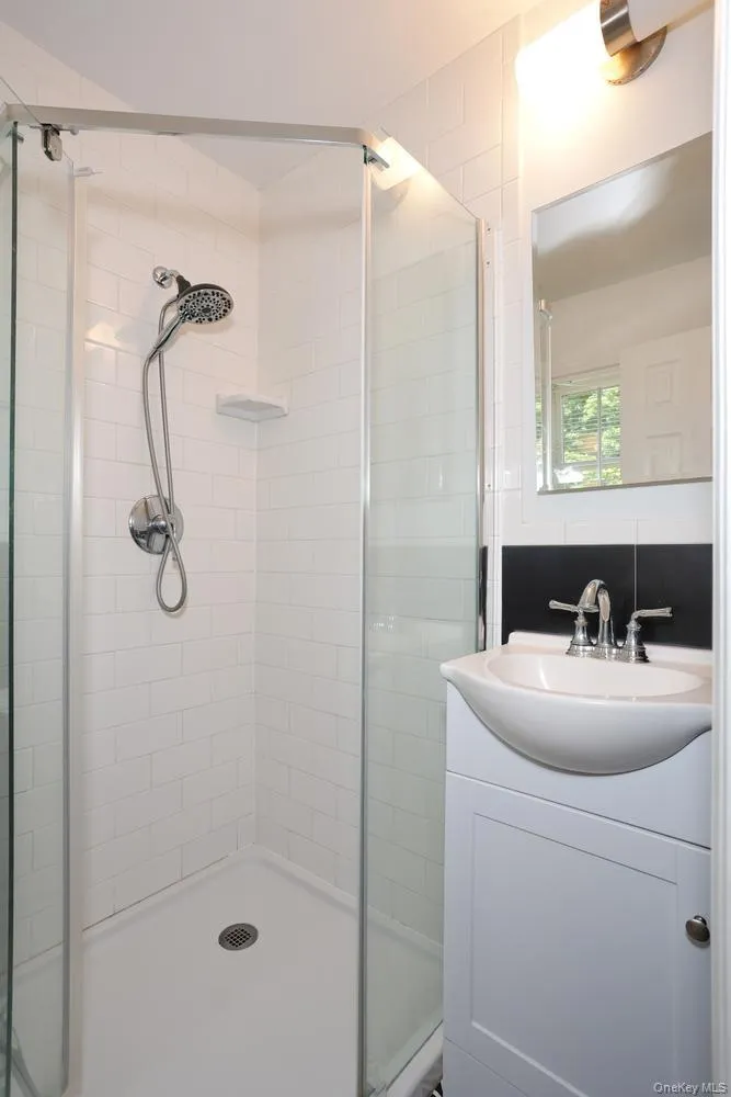 20 Woodridge Drive, Haverstraw, NY, 5 Bedrooms Bedrooms, 9 Rooms Rooms,2 BathroomsBathrooms,Residential,For Rent,Woodridge,0,1021492 20 Woodridge Drive, Haverstraw, NY, 5 Bedrooms Bedrooms, 9 Rooms Rooms,2 BathroomsBathrooms,Residential,For Rent,Woodridge,0,1021492