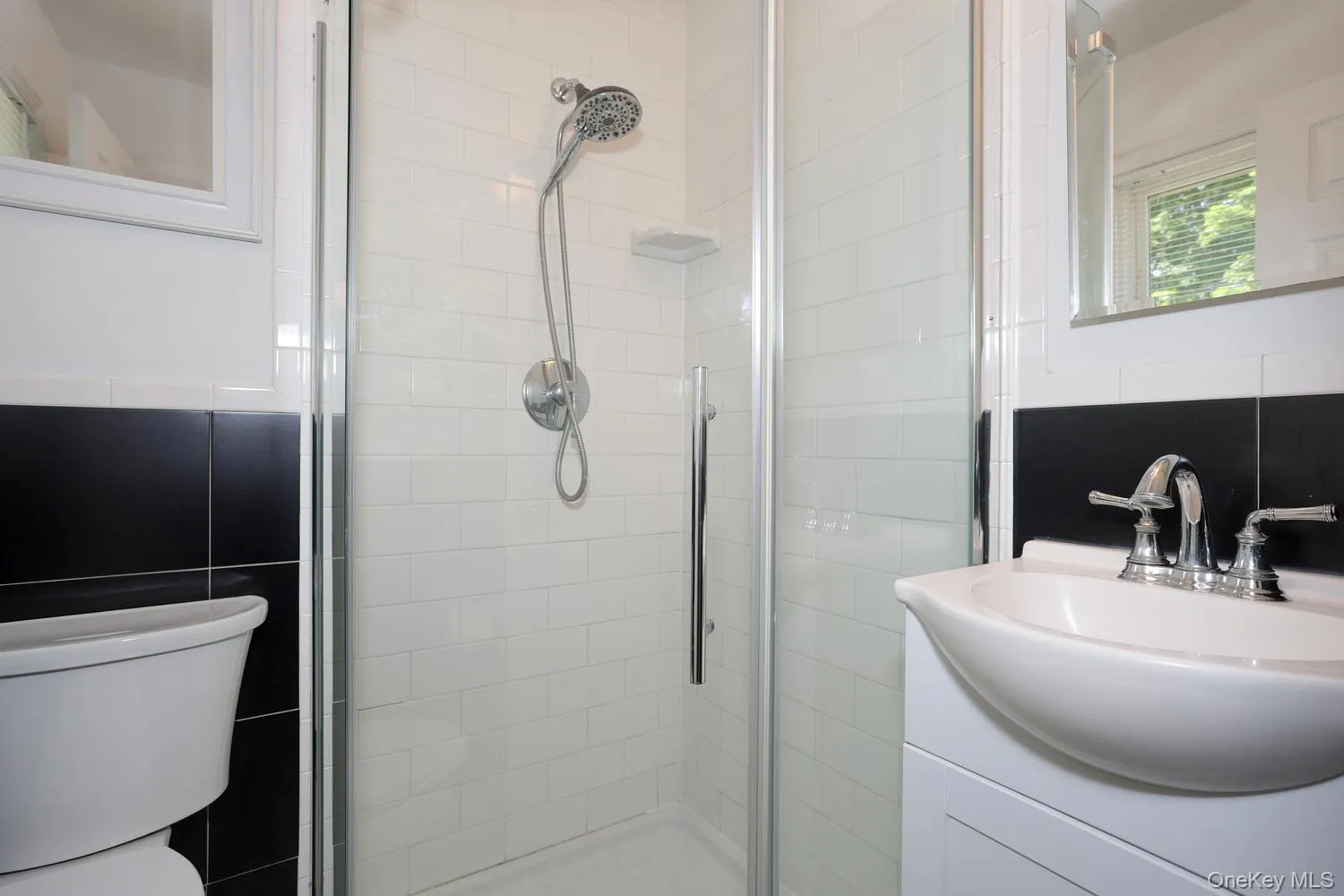 20 Woodridge Drive, Haverstraw, NY, 5 Bedrooms Bedrooms, 9 Rooms Rooms,2 BathroomsBathrooms,Residential,For Rent,Woodridge,0,1021492 20 Woodridge Drive, Haverstraw, NY, 5 Bedrooms Bedrooms, 9 Rooms Rooms,2 BathroomsBathrooms,Residential,For Rent,Woodridge,0,1021492