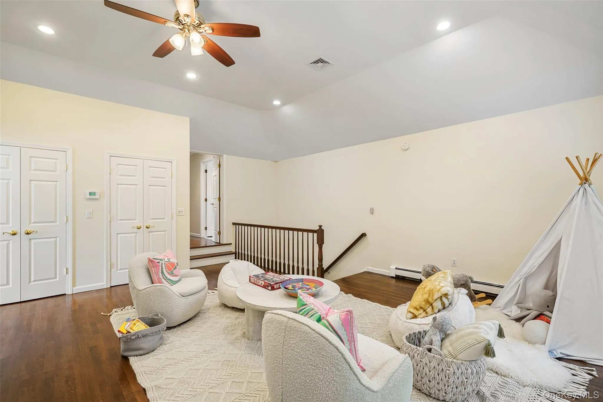 10 Crestview Drive, Mount Pleasant, NY, 4 Bedrooms Bedrooms, 10 Rooms Rooms,3 BathroomsBathrooms,Residential,For Rent,Crestview,0,1021493 10 Crestview Drive, Mount Pleasant, NY, 4 Bedrooms Bedrooms, 10 Rooms Rooms,3 BathroomsBathrooms,Residential,For Rent,Crestview,0,1021493