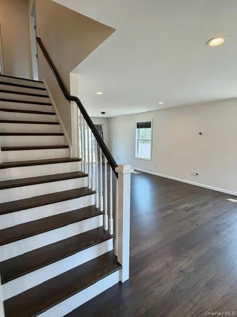 15 Comet Place, Brookhaven, NY, 3 Bedrooms Bedrooms, 6 Rooms Rooms,2 BathroomsBathrooms,Residential,For Rent,Comet,0,1021494 15 Comet Place, Brookhaven, NY, 3 Bedrooms Bedrooms, 6 Rooms Rooms,2 BathroomsBathrooms,Residential,For Rent,Comet,0,1021494