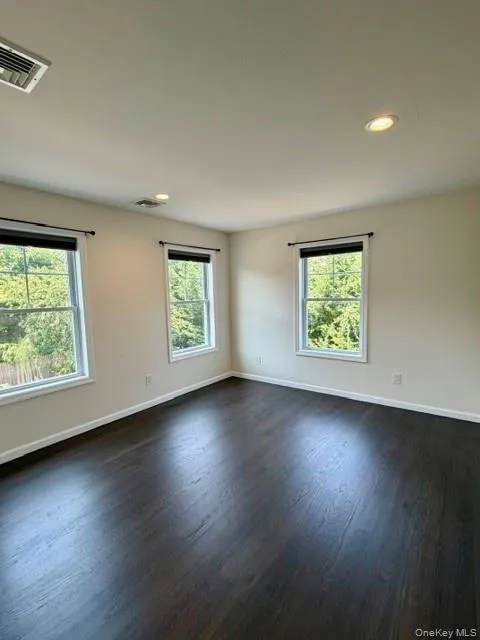 15 Comet Place, Brookhaven, NY, 3 Bedrooms Bedrooms, 6 Rooms Rooms,2 BathroomsBathrooms,Residential,For Rent,Comet,0,1021494 15 Comet Place, Brookhaven, NY, 3 Bedrooms Bedrooms, 6 Rooms Rooms,2 BathroomsBathrooms,Residential,For Rent,Comet,0,1021494