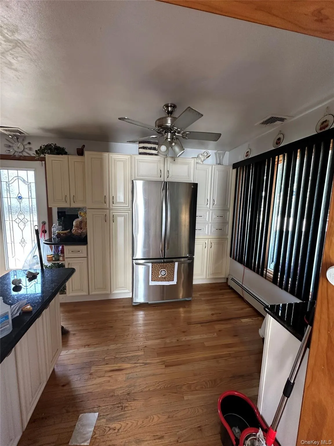 95 Riviera Drive, Babylon, NY, 3 Bedrooms Bedrooms, 6 Rooms Rooms,1 BathroomBathrooms,Residential,For Rent,Riviera,0,1021495 95 Riviera Drive, Babylon, NY, 3 Bedrooms Bedrooms, 6 Rooms Rooms,1 BathroomBathrooms,Residential,For Rent,Riviera,0,1021495