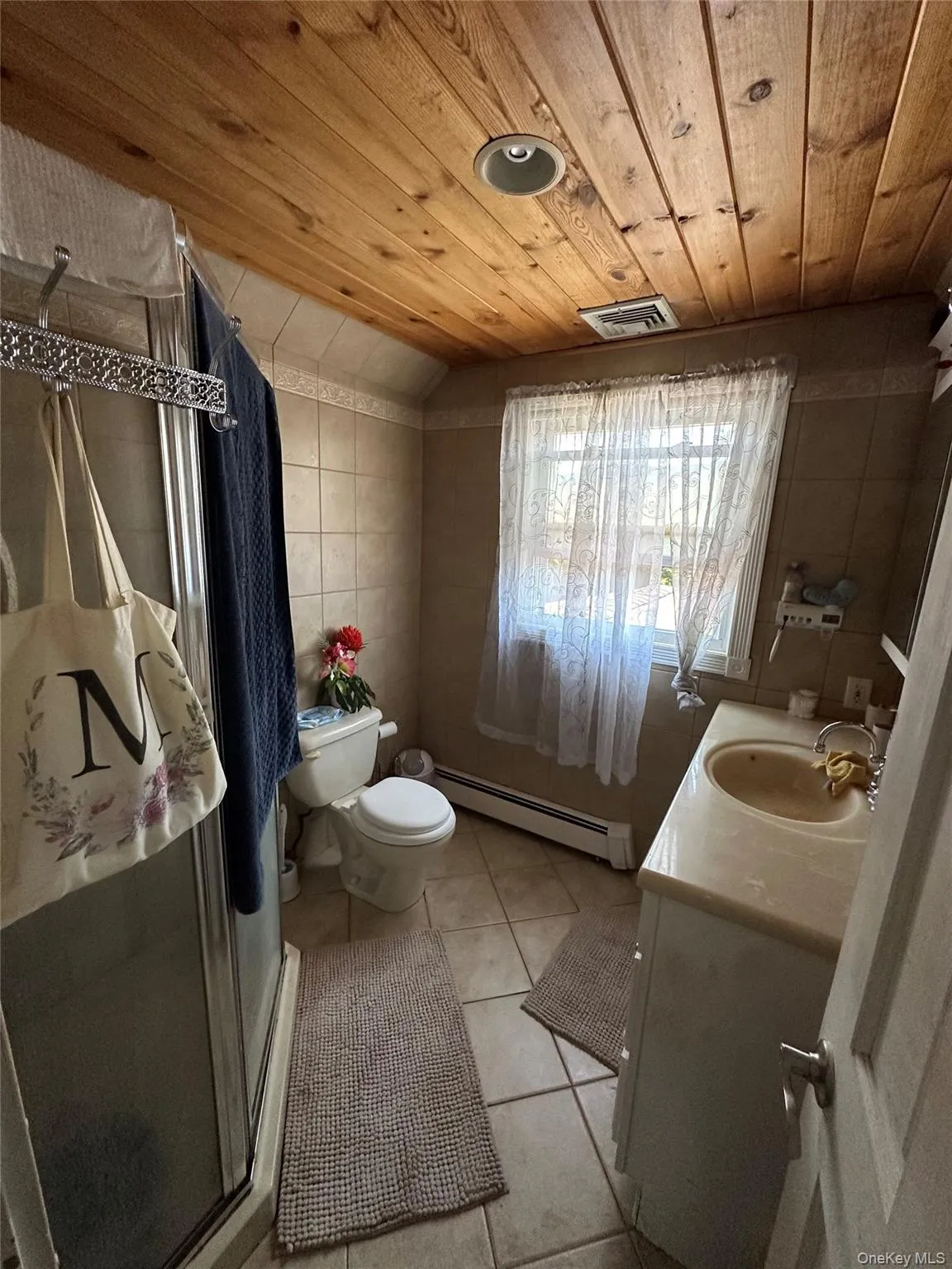 95 Riviera Drive, Babylon, NY, 3 Bedrooms Bedrooms, 6 Rooms Rooms,1 BathroomBathrooms,Residential,For Rent,Riviera,0,1021495 95 Riviera Drive, Babylon, NY, 3 Bedrooms Bedrooms, 6 Rooms Rooms,1 BathroomBathrooms,Residential,For Rent,Riviera,0,1021495