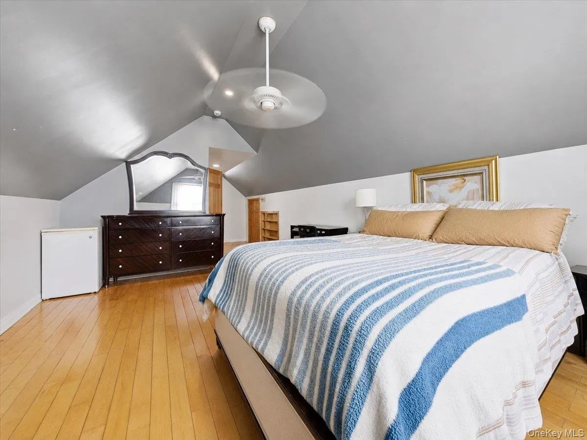 95 Riviera Drive, Babylon, NY, 3 Bedrooms Bedrooms, 6 Rooms Rooms,1 BathroomBathrooms,Residential,For Rent,Riviera,0,1021495 95 Riviera Drive, Babylon, NY, 3 Bedrooms Bedrooms, 6 Rooms Rooms,1 BathroomBathrooms,Residential,For Rent,Riviera,0,1021495