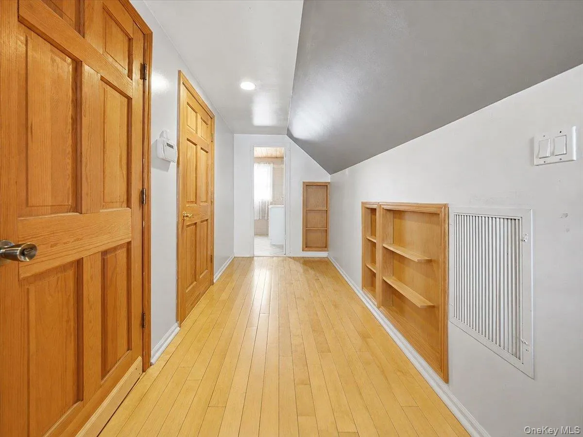 95 Riviera Drive, Babylon, NY, 3 Bedrooms Bedrooms, 6 Rooms Rooms,1 BathroomBathrooms,Residential,For Rent,Riviera,0,1021495 95 Riviera Drive, Babylon, NY, 3 Bedrooms Bedrooms, 6 Rooms Rooms,1 BathroomBathrooms,Residential,For Rent,Riviera,0,1021495
