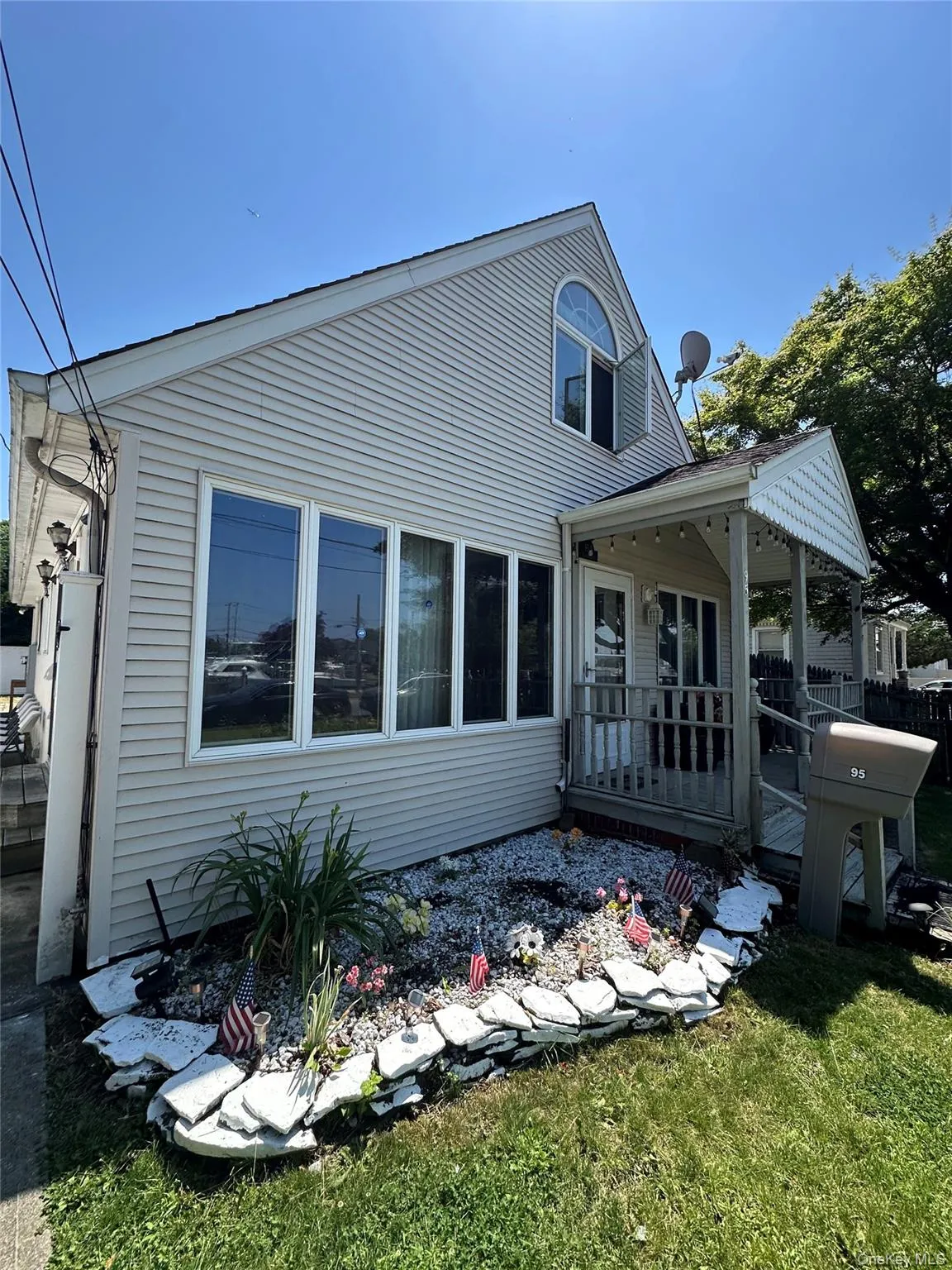95 Riviera Drive, Babylon, NY, 3 Bedrooms Bedrooms, 6 Rooms Rooms,1 BathroomBathrooms,Residential,For Rent,Riviera,0,1021495 95 Riviera Drive, Babylon, NY, 3 Bedrooms Bedrooms, 6 Rooms Rooms,1 BathroomBathrooms,Residential,For Rent,Riviera,0,1021495