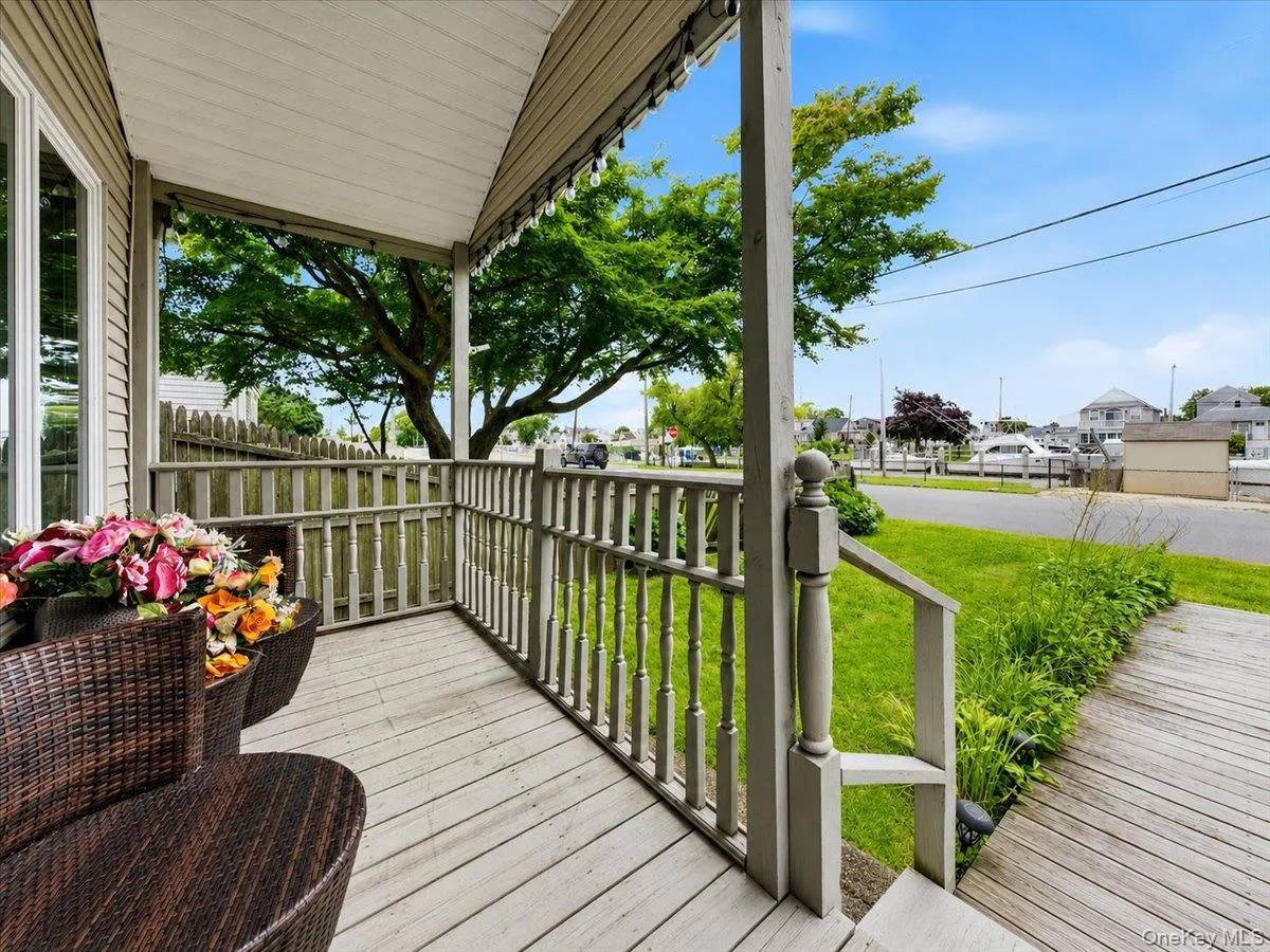 95 Riviera Drive, Babylon, NY, 3 Bedrooms Bedrooms, 6 Rooms Rooms,1 BathroomBathrooms,Residential,For Rent,Riviera,0,1021495 95 Riviera Drive, Babylon, NY, 3 Bedrooms Bedrooms, 6 Rooms Rooms,1 BathroomBathrooms,Residential,For Rent,Riviera,0,1021495